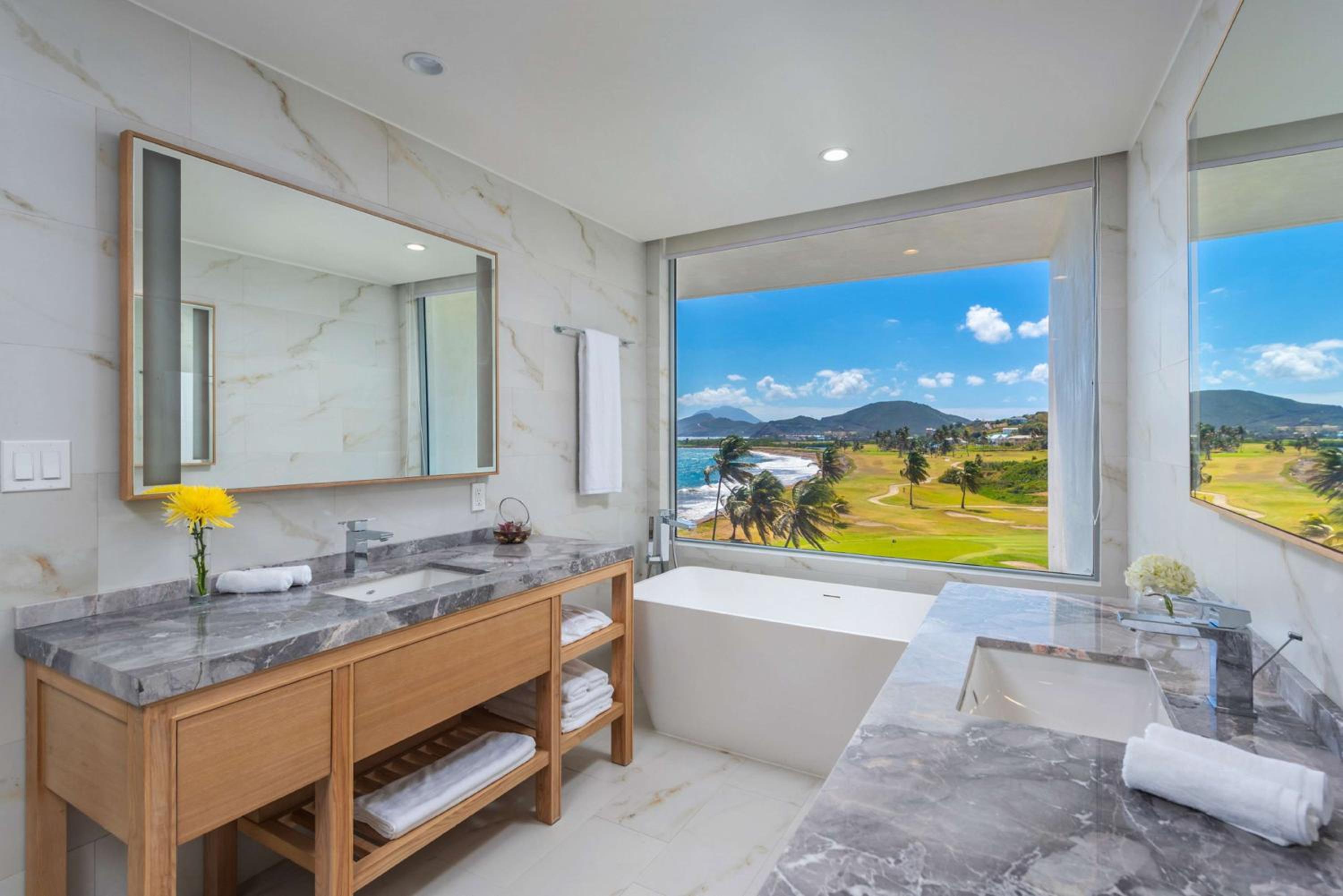 King Room with Sea View - Photo 7