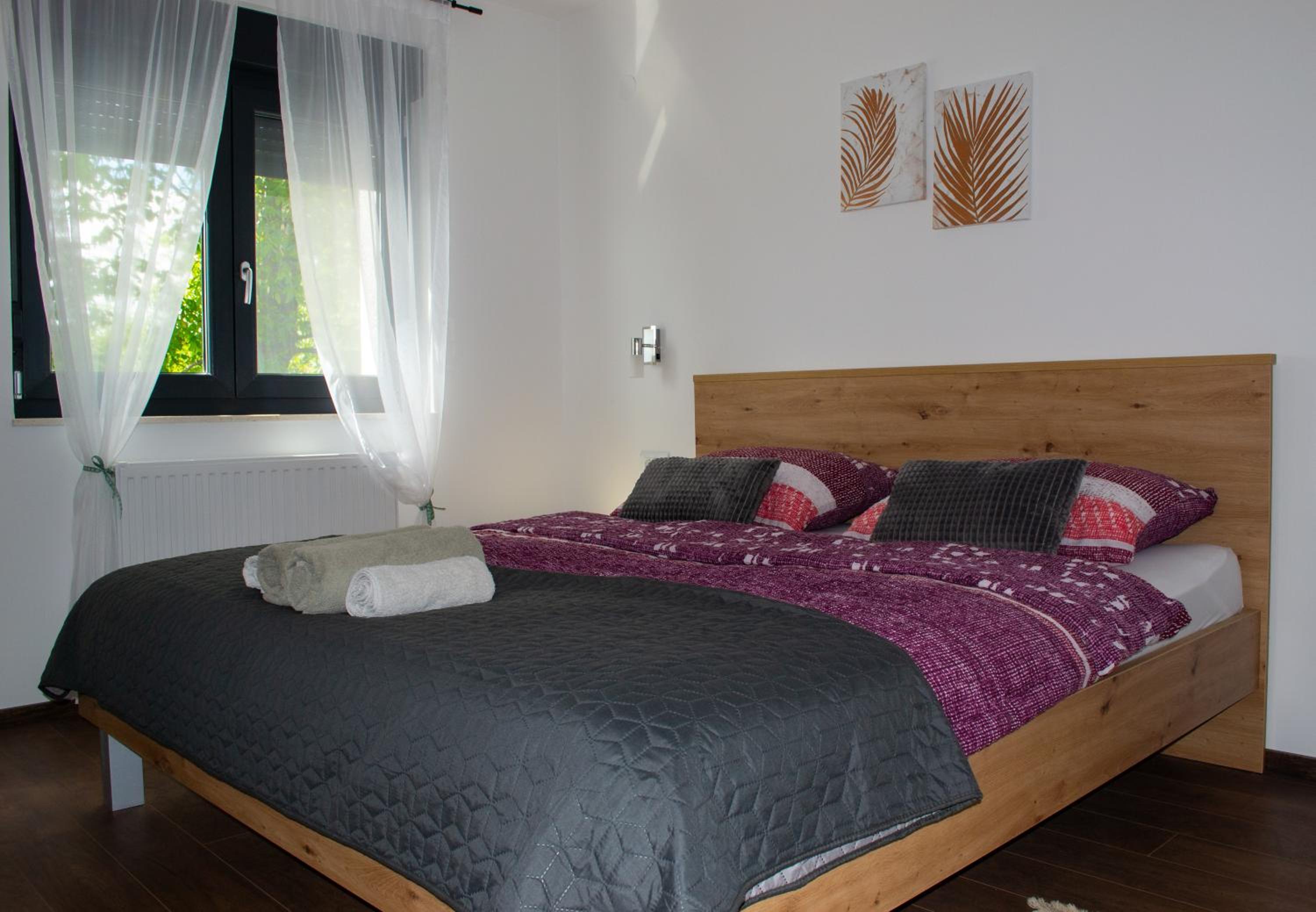 One-Bedroom Premium Apartment - Photo 19