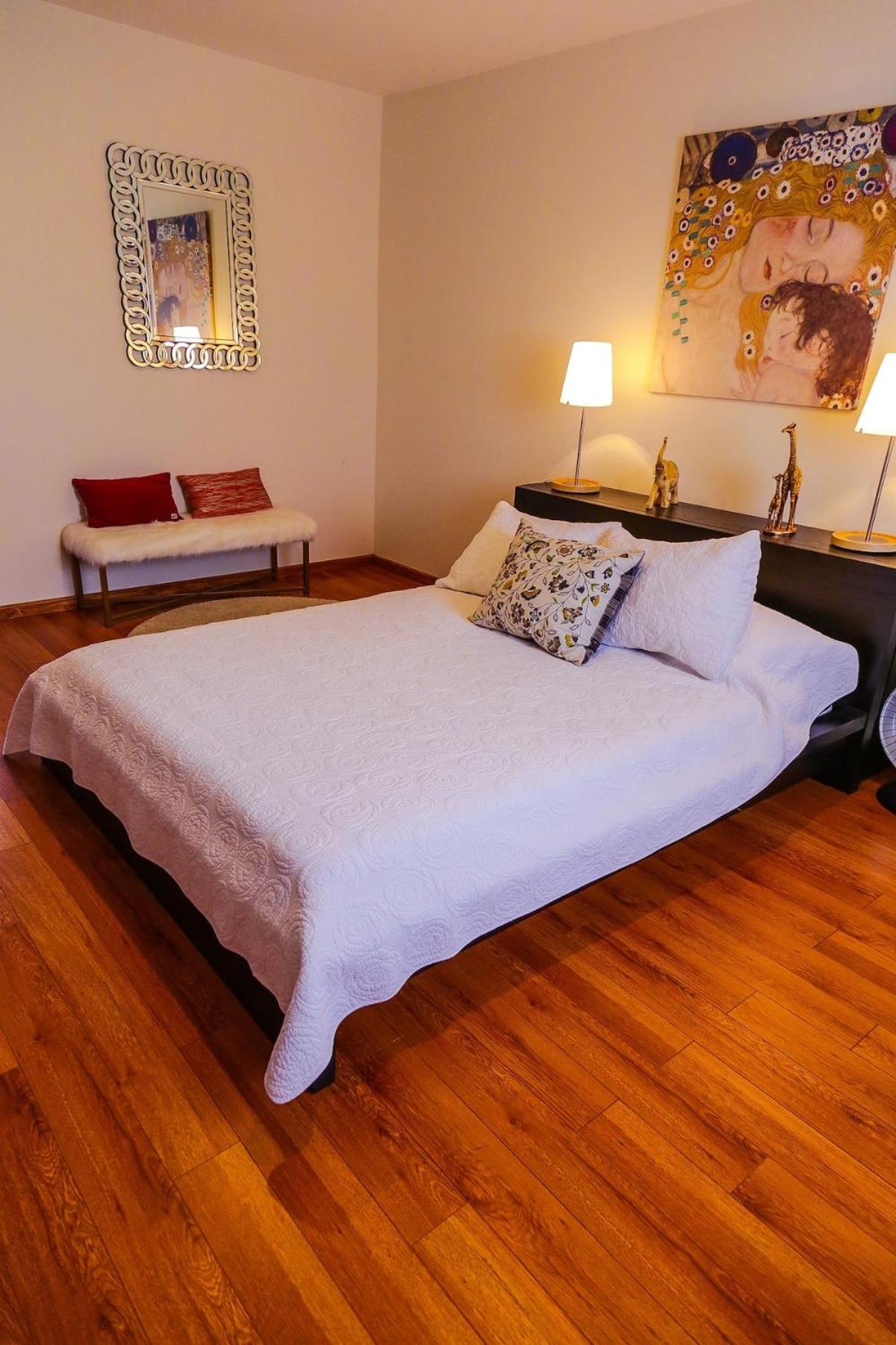 Villa photo 1