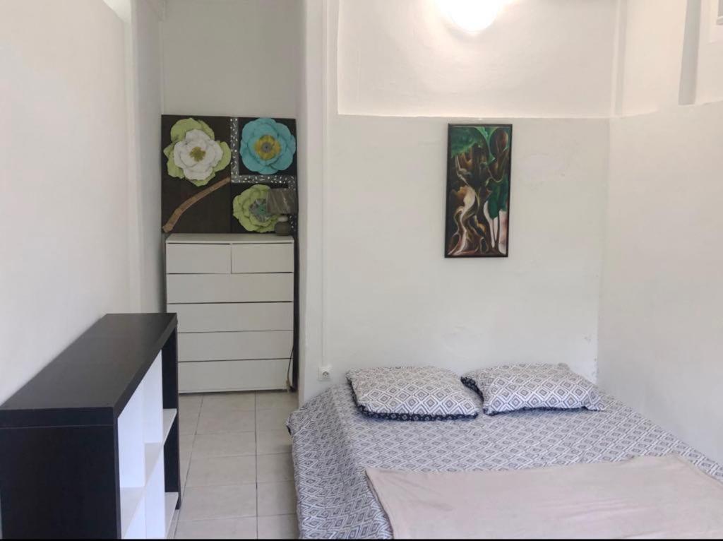 Two-Bedroom Apartment photo 3