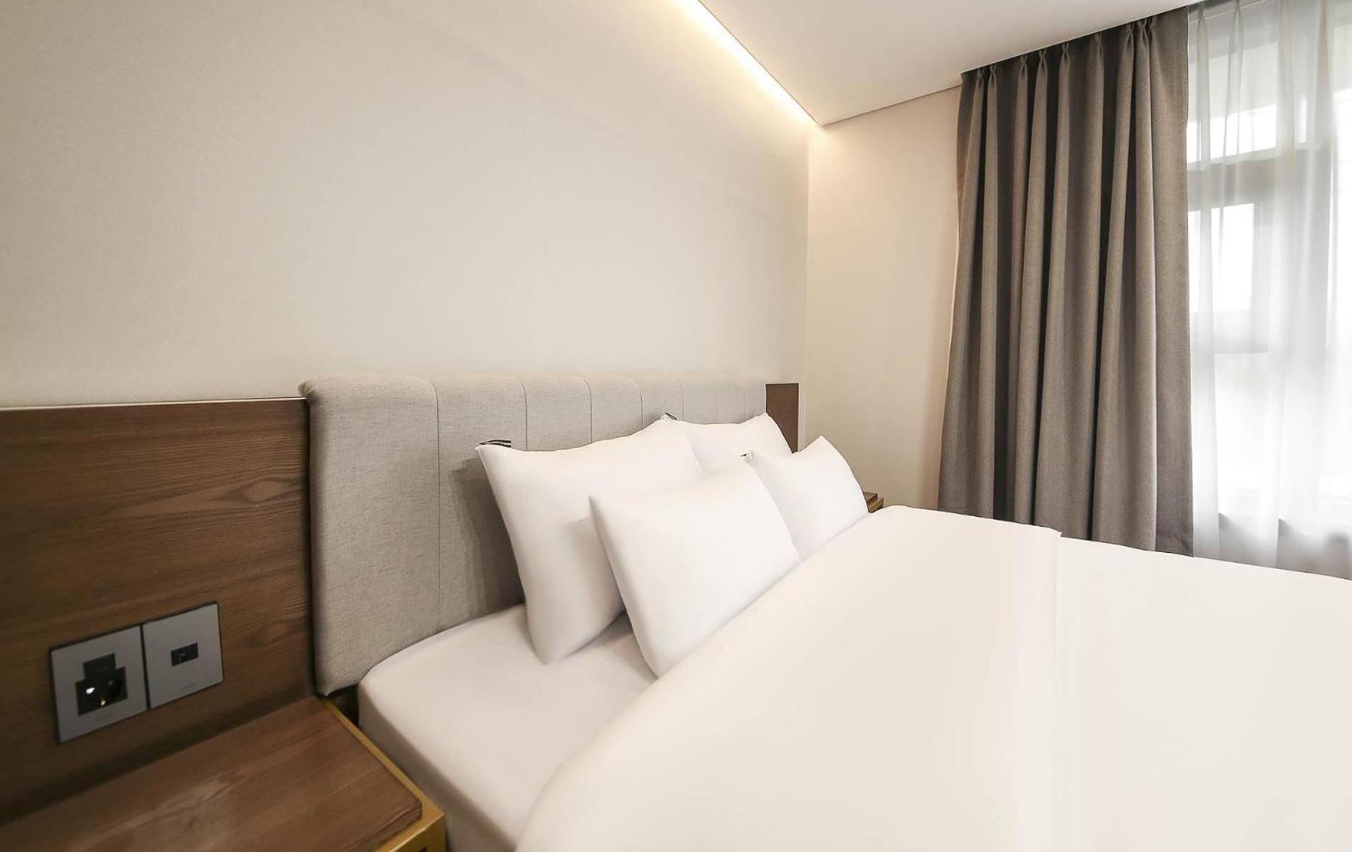 Double Room - Photo 4