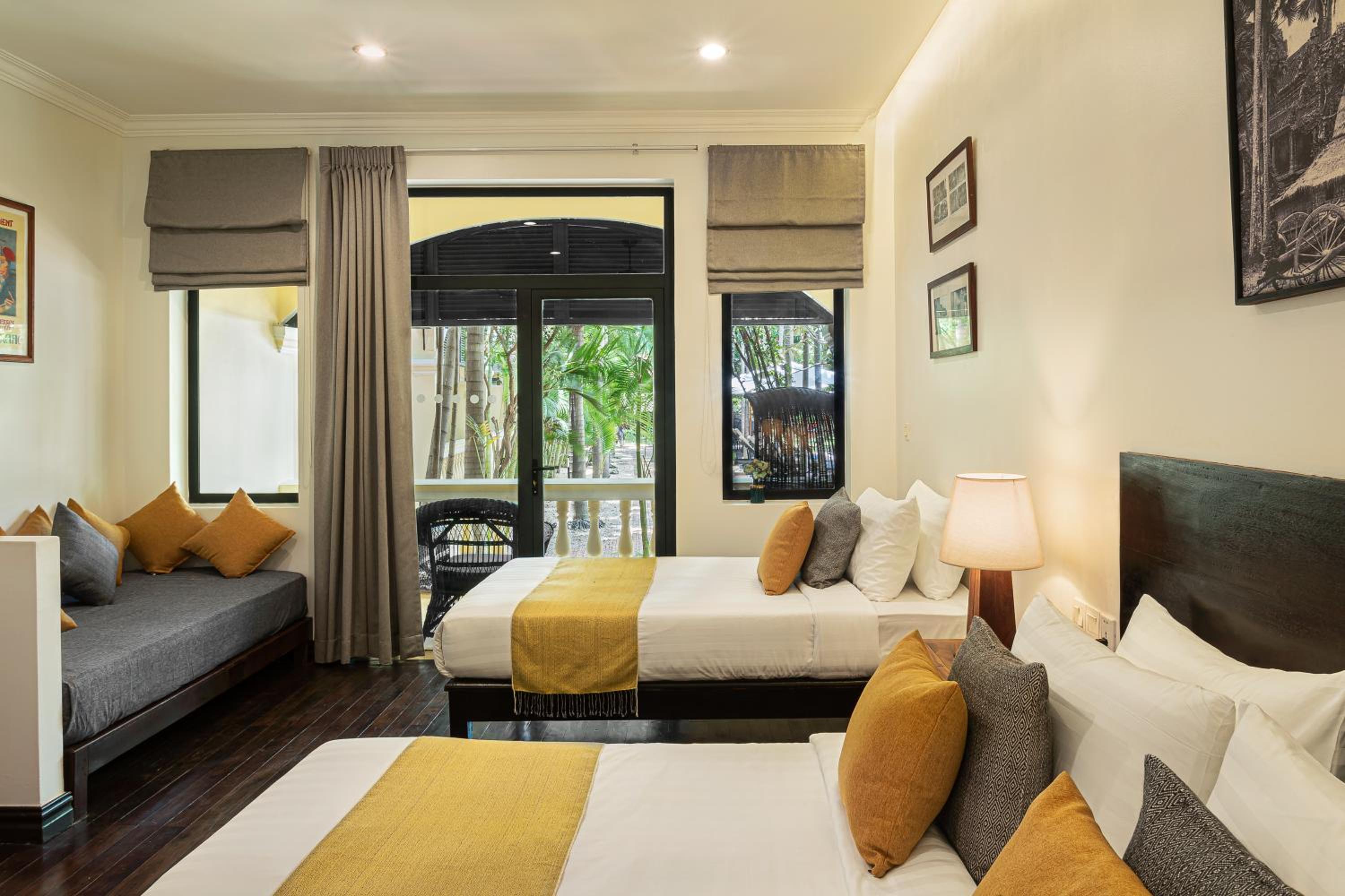 Deluxe Twin Room - Photo 33