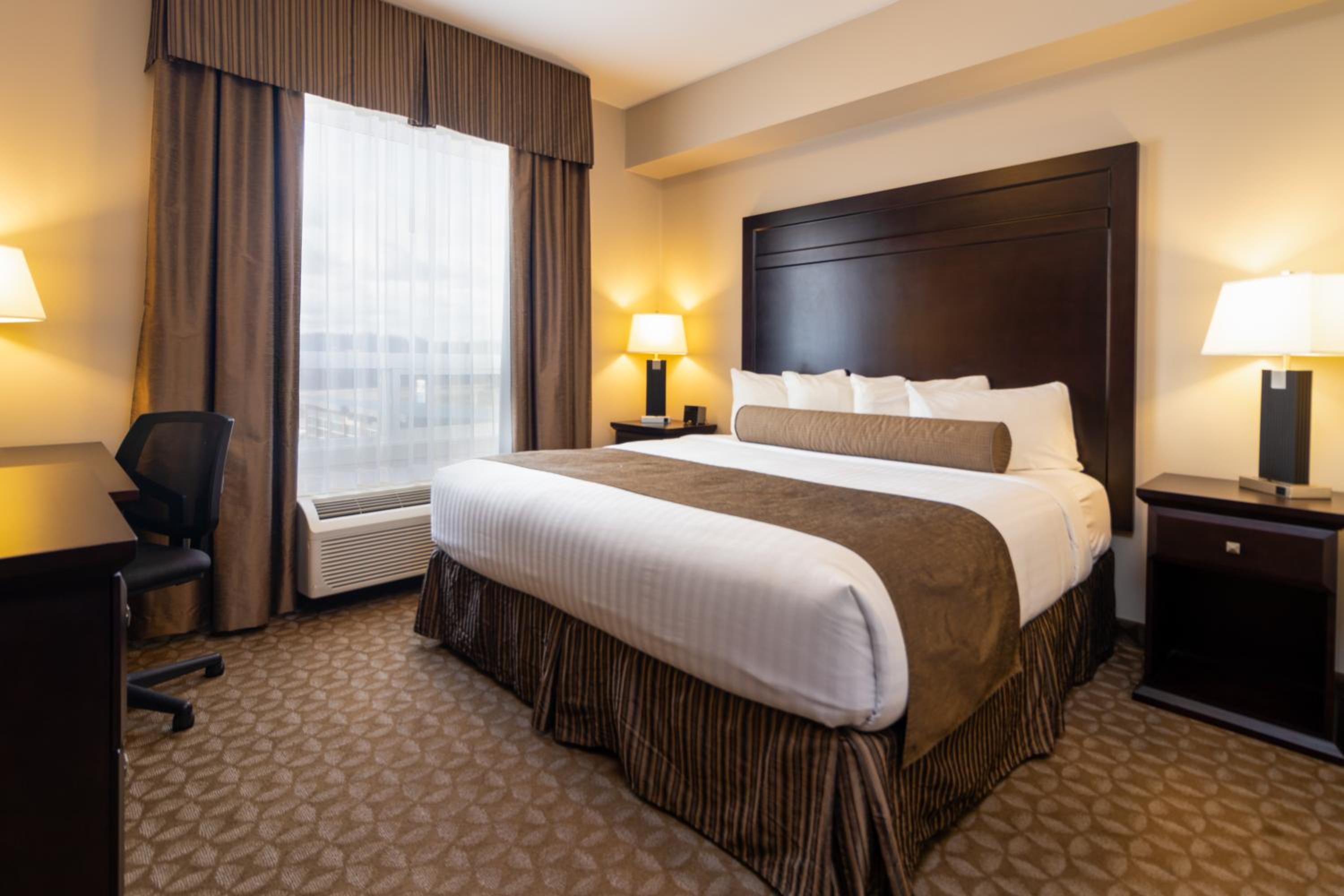 Superior King Room