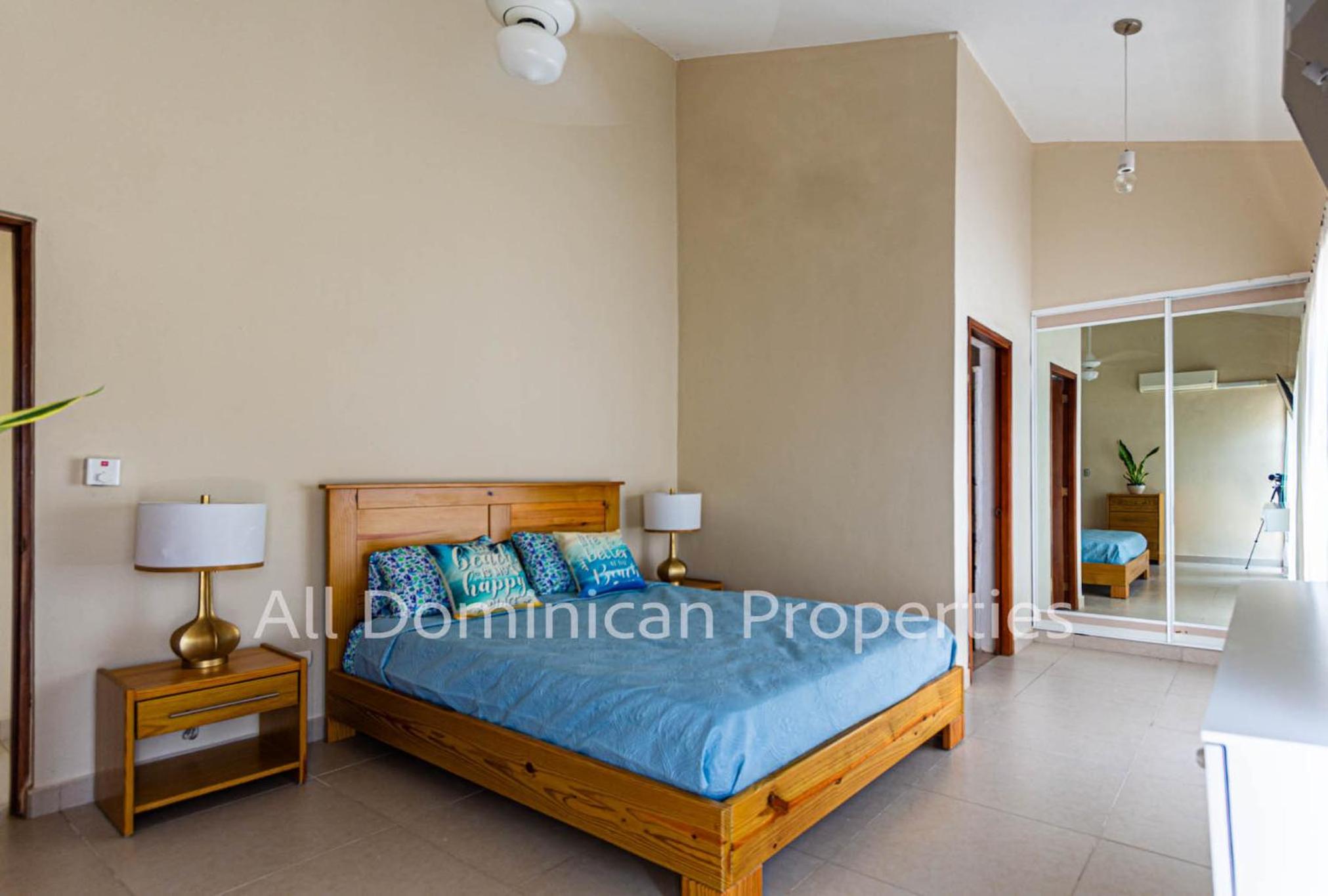 Two-Bedroom Apartment with Pool View photo 1