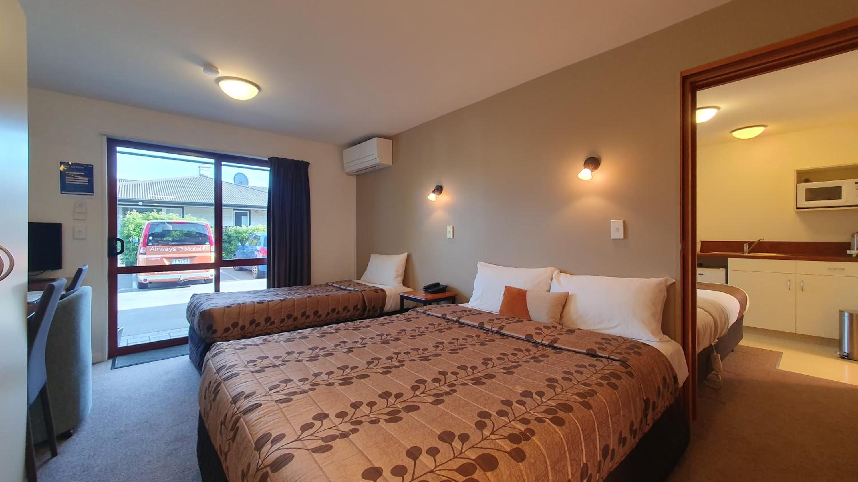 Superior Suite photo 3