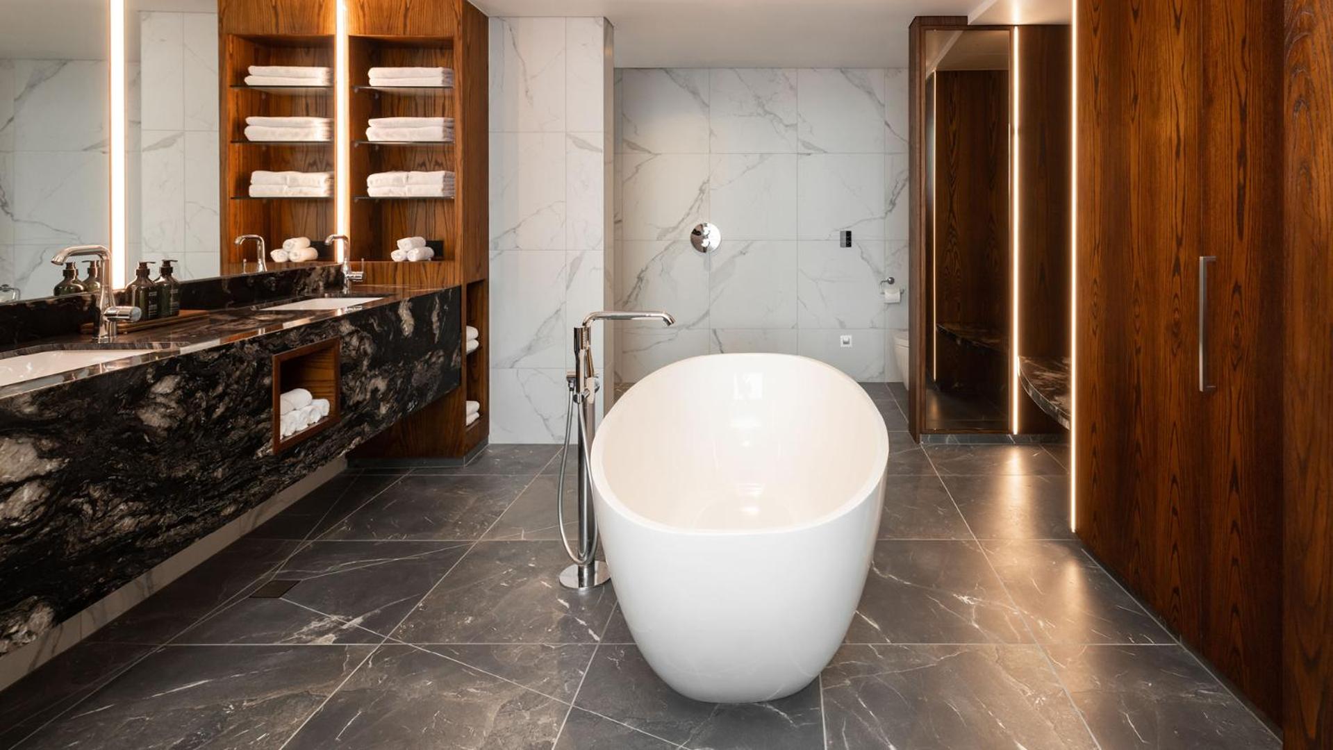 Horizon Suite - Photo 11