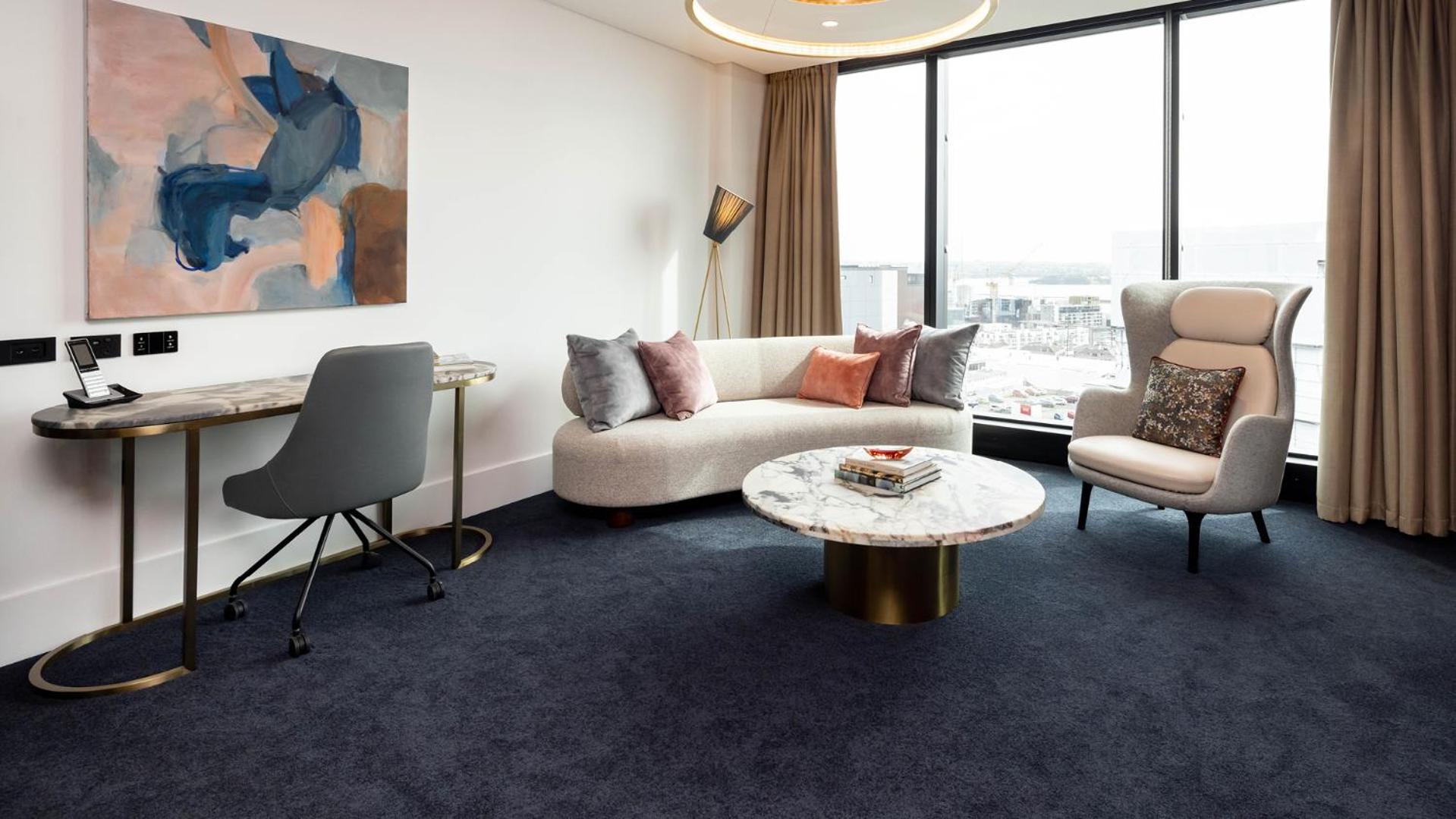 Horizon Suite - Photo 13