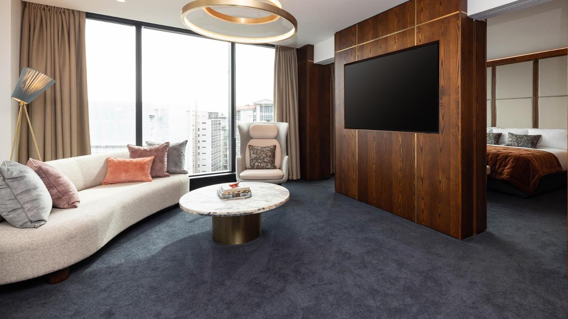 Horizon Suite - Photo 2