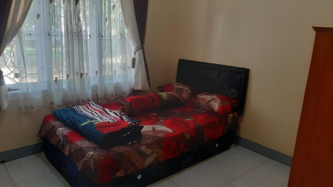 Three-Bedroom Vacation Home  - Photo 32