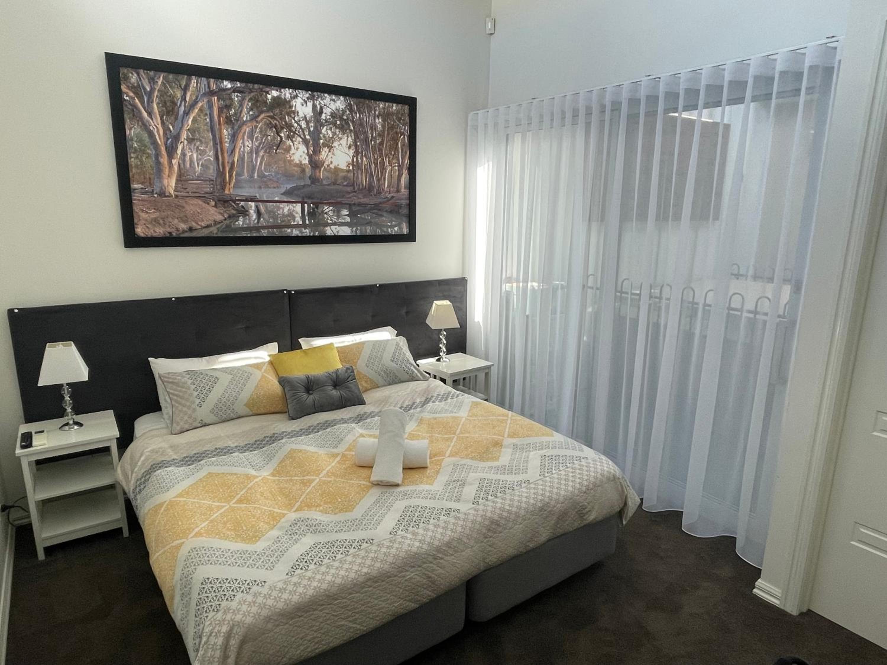 Villa photo 1
