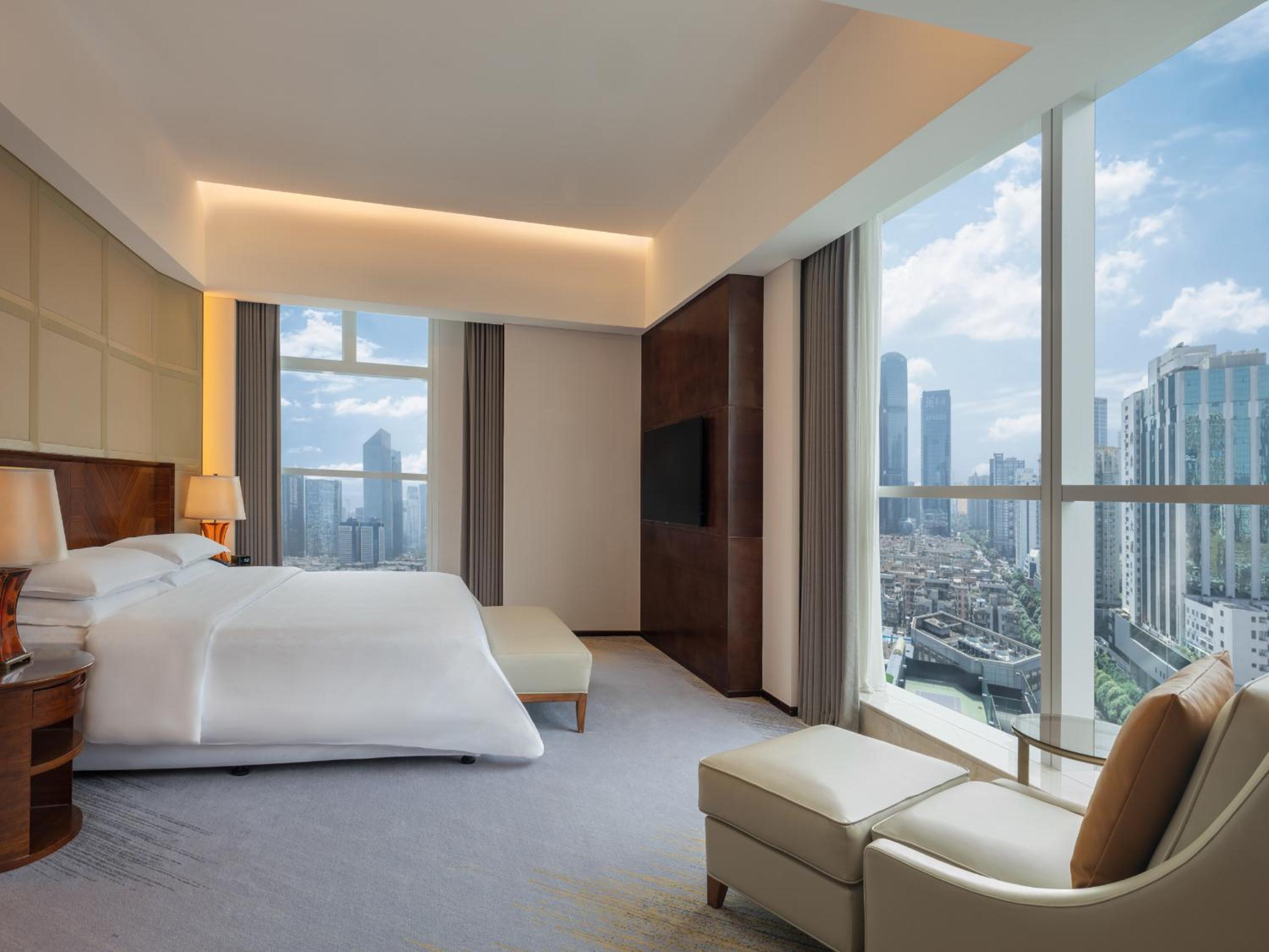 Club Grand Suite, Club lounge access, 1 Bedroom Suite - Photo 13