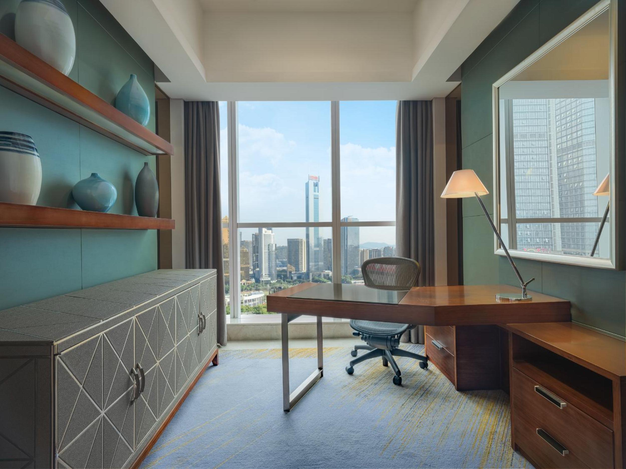 Club Grand Suite, Club lounge access, 1 Bedroom Suite - Photo 12