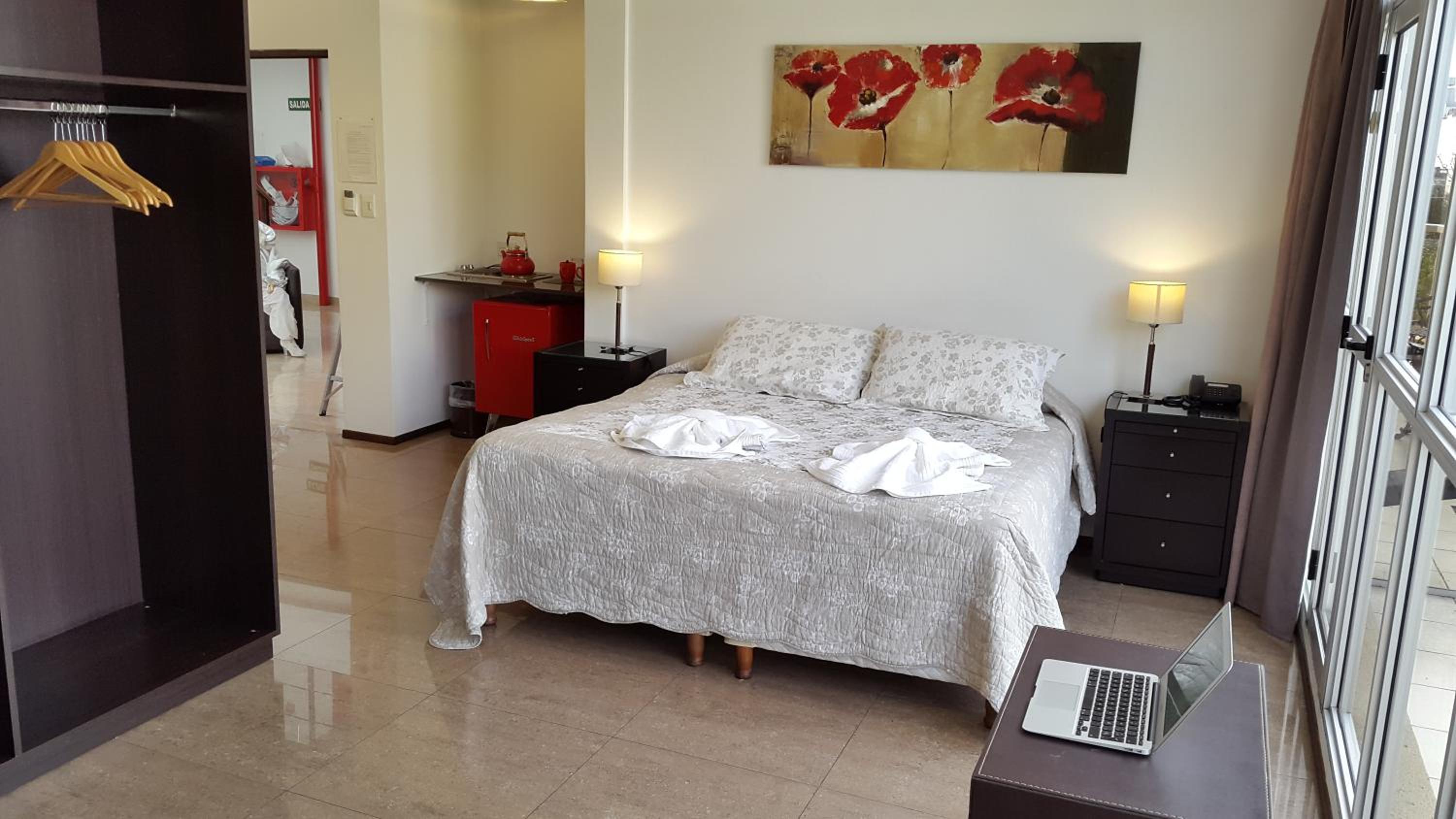 Suite photo 1