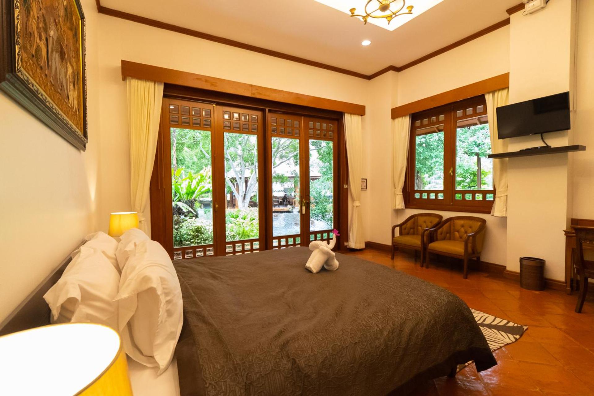 Deluxe Double Room - Photo 10