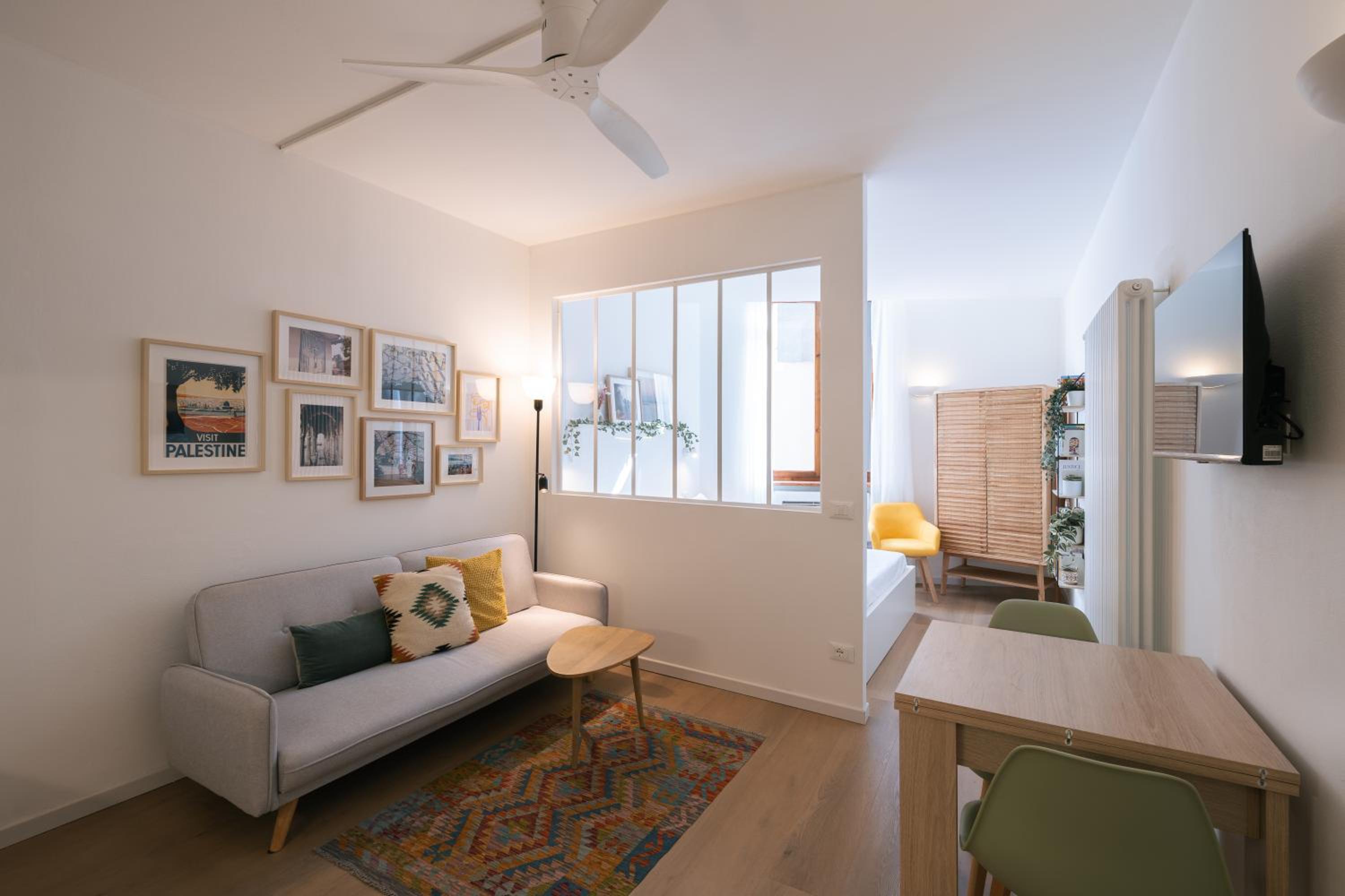 One-Bedroom Apartment