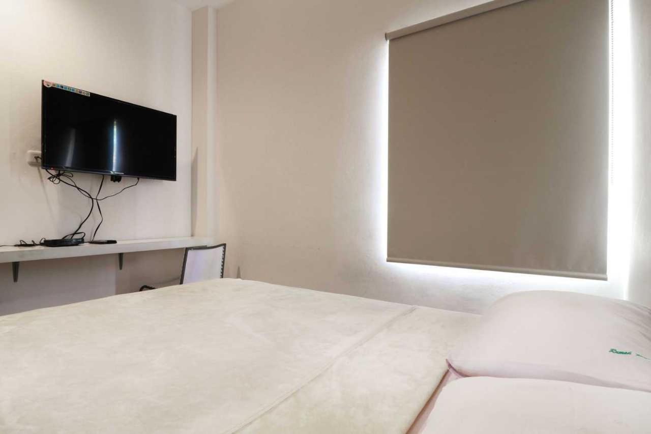 Standard Double Room - Photo 2