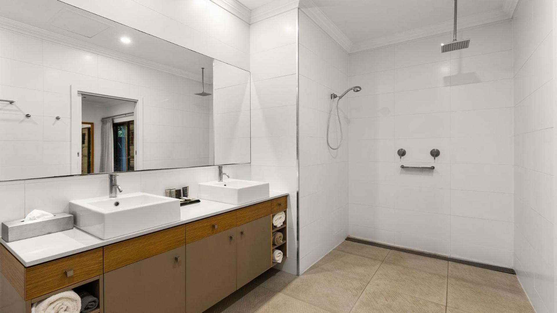 2 Bedroom Pool Villa - Photo 19
