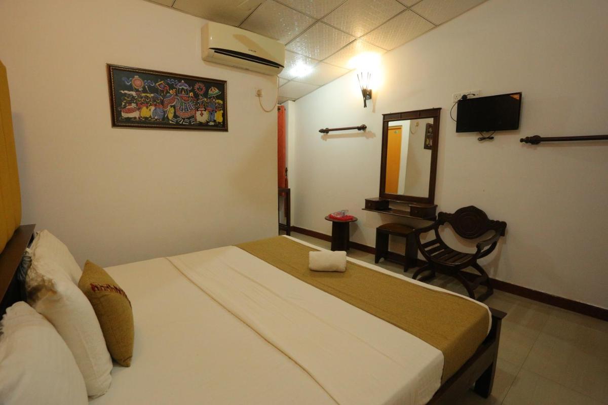 Deluxe Double Room photo 3
