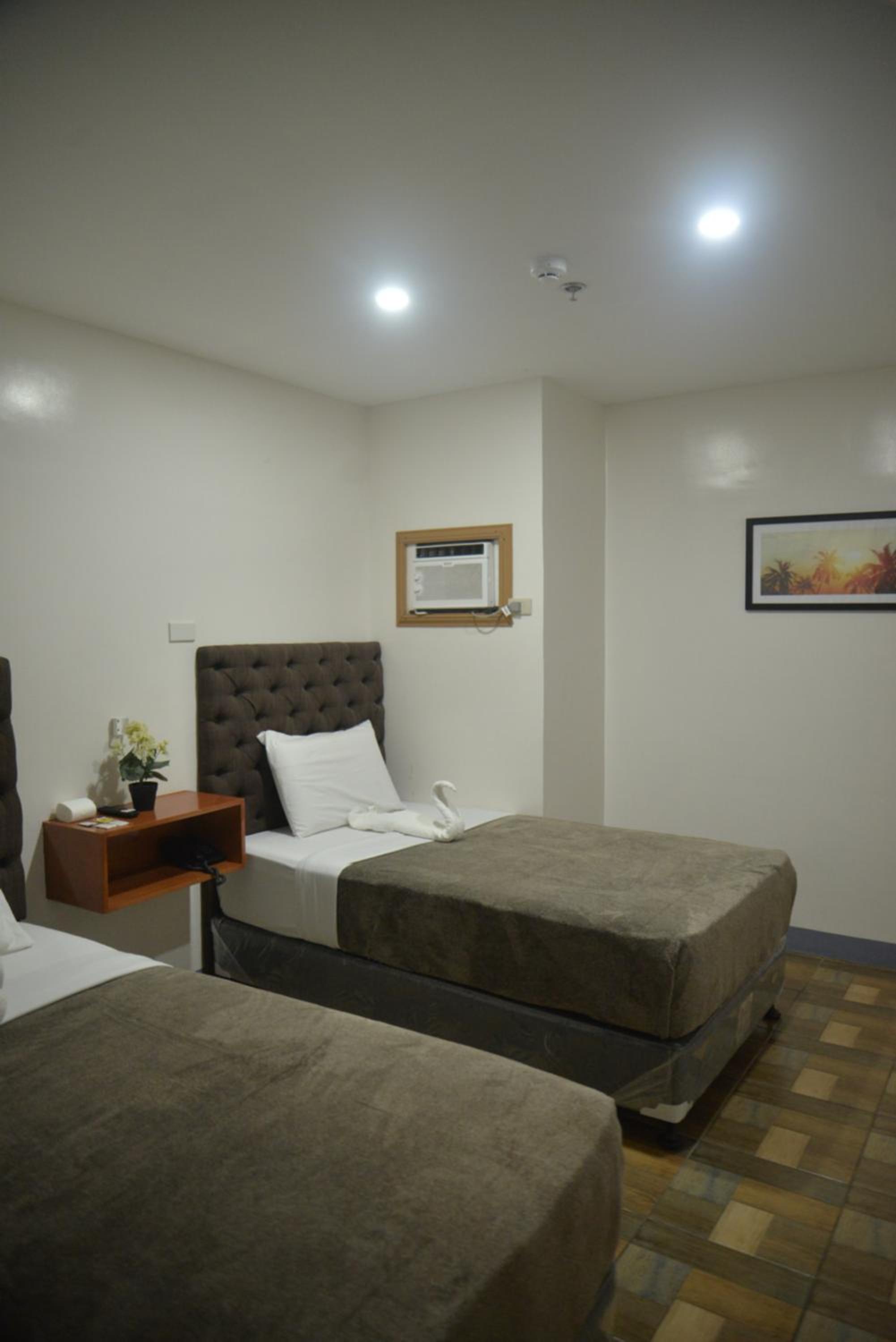 Deluxe Twin Room - Photo 4