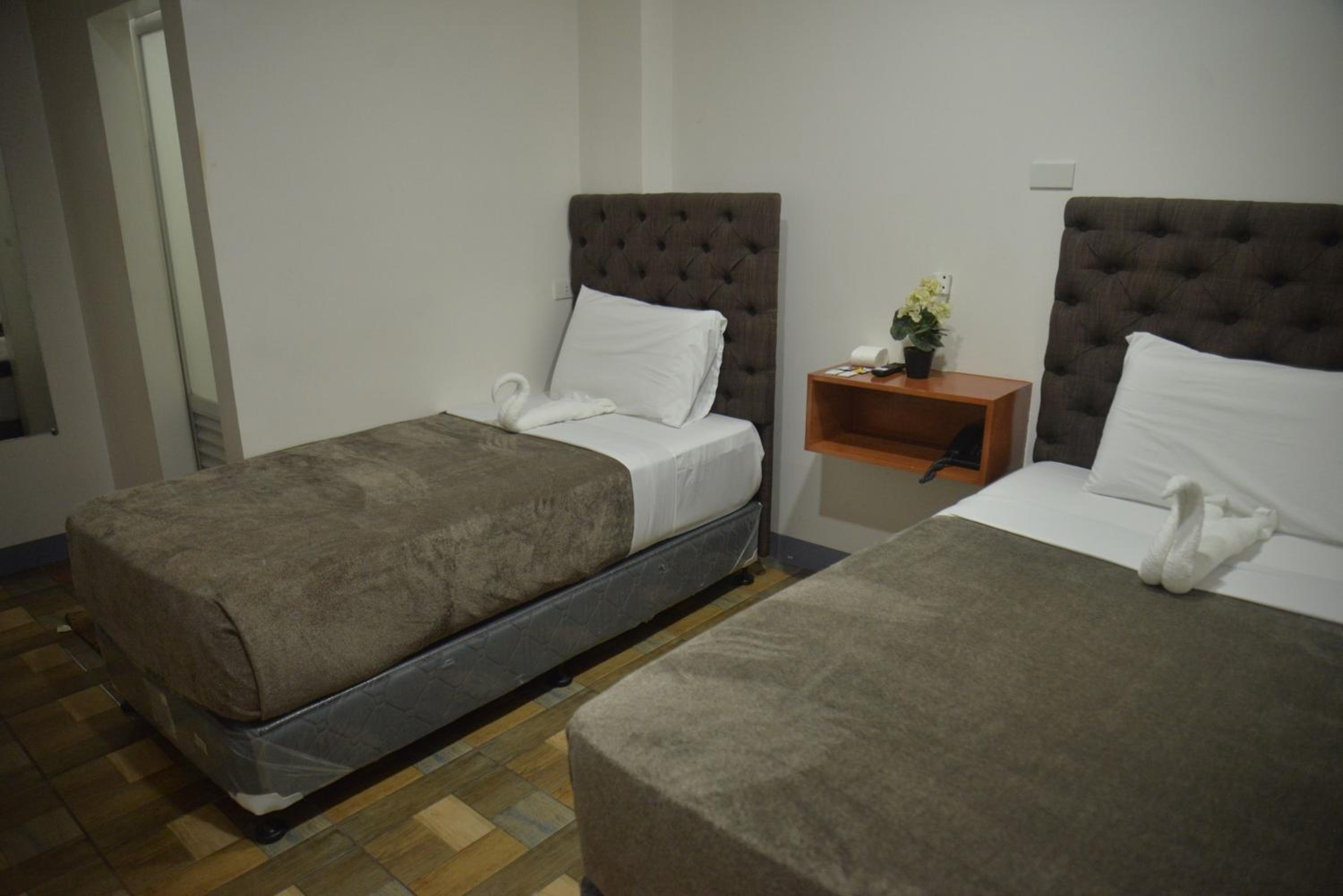 Deluxe Twin Room - Photo 7