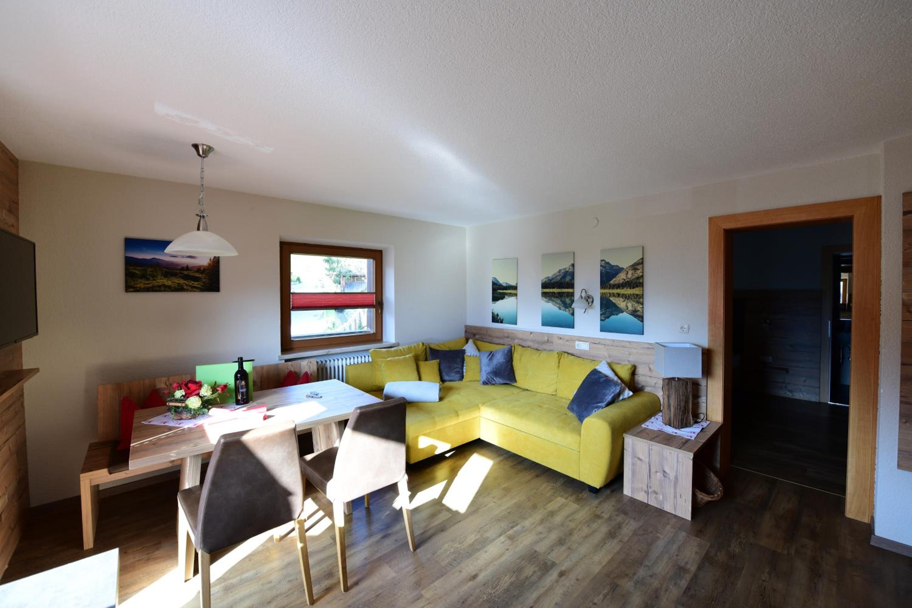 Two-Bedroom Apartment with Large Balcony photo 1