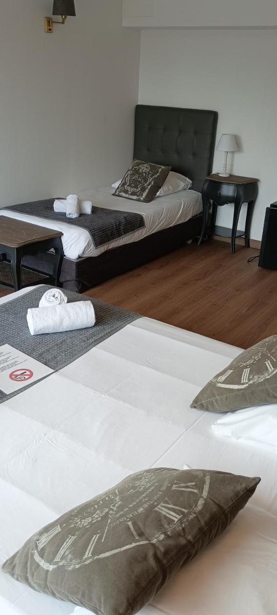Classic Triple Room photo 1