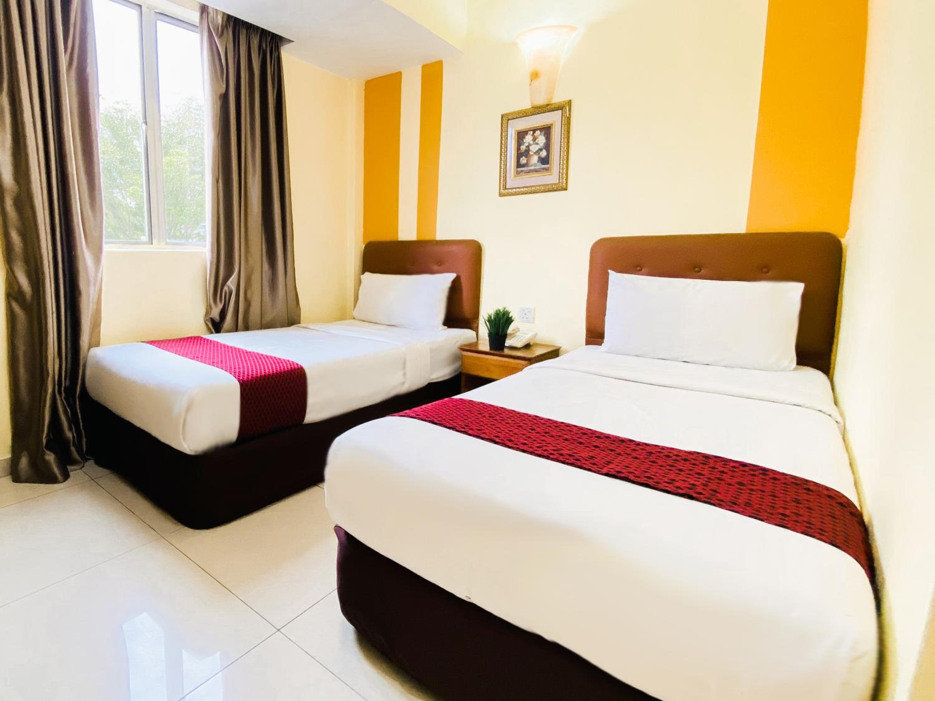 Standard Twin Room with Sea View photo 3