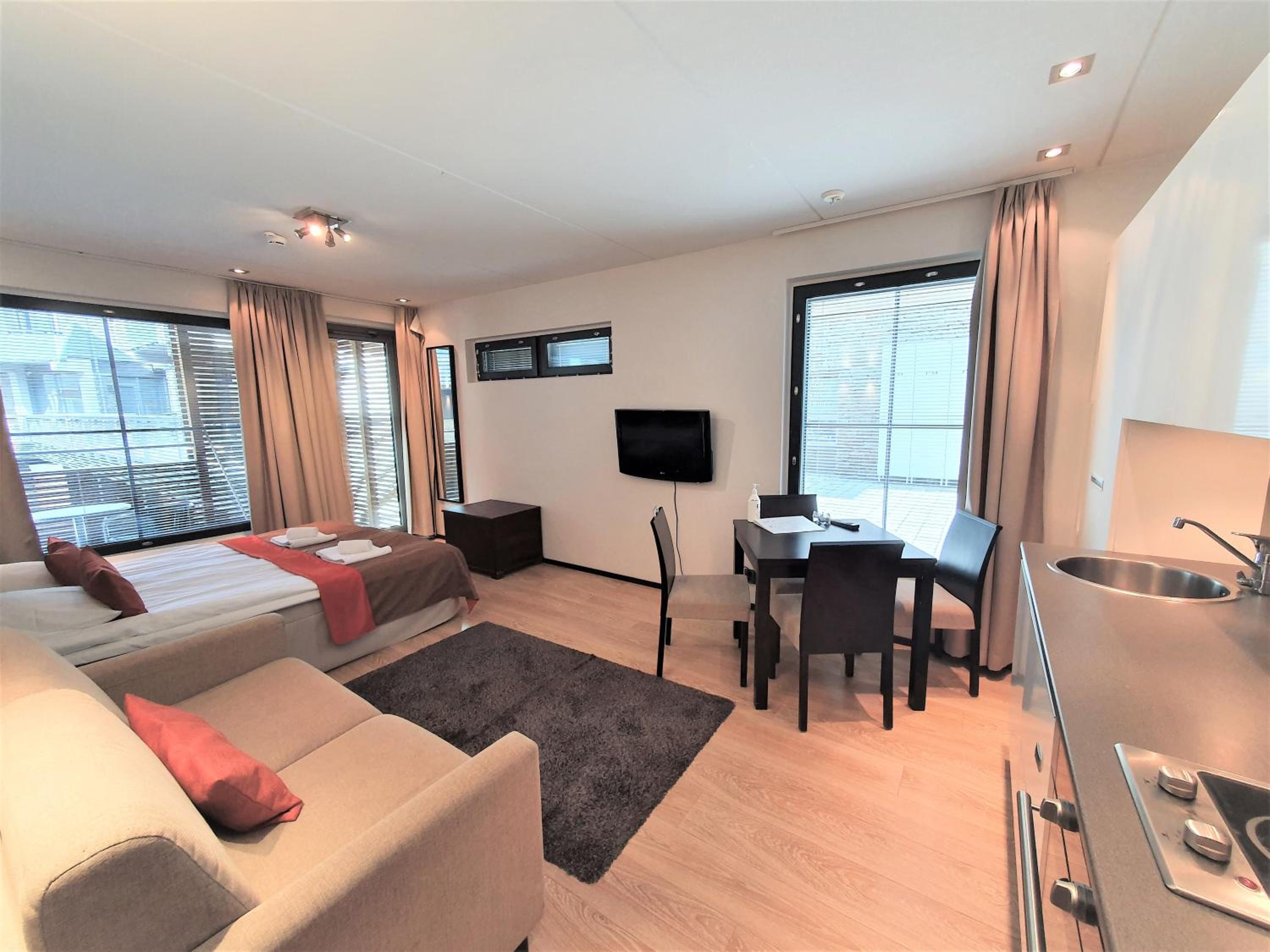 Studio C27 - Ground floor