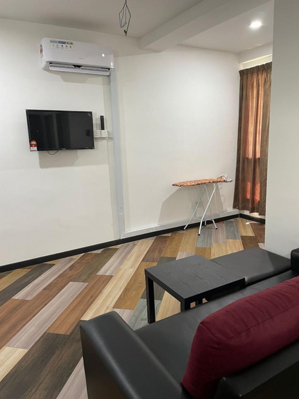 Apartment photo 2