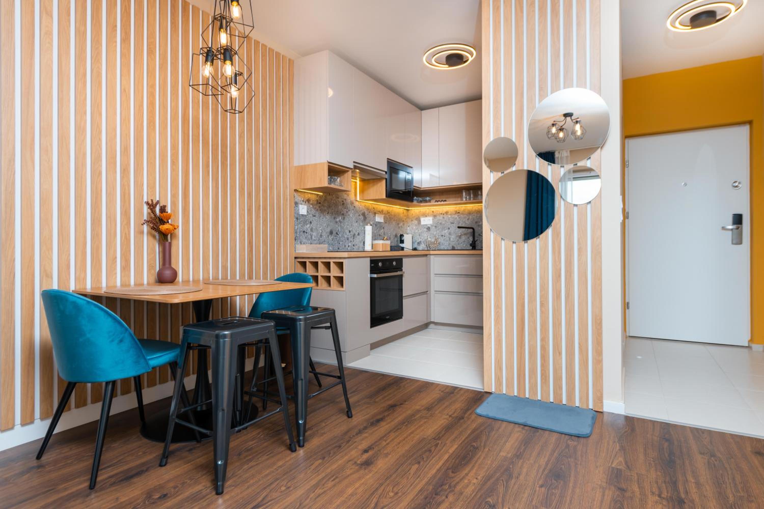 Superior Family Apartment with Balcony
