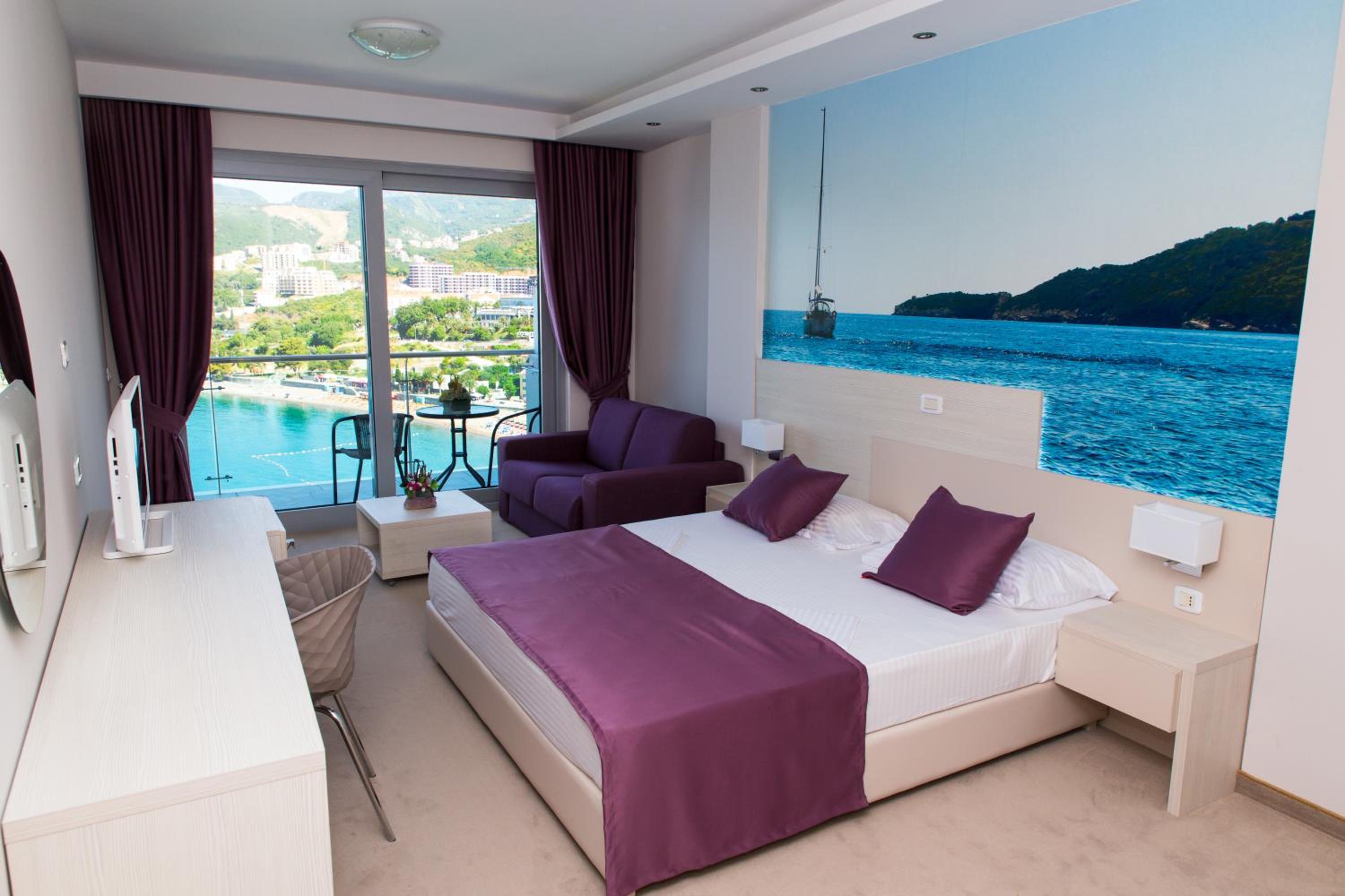 Deluxe Triple Room with Sea View photo 1