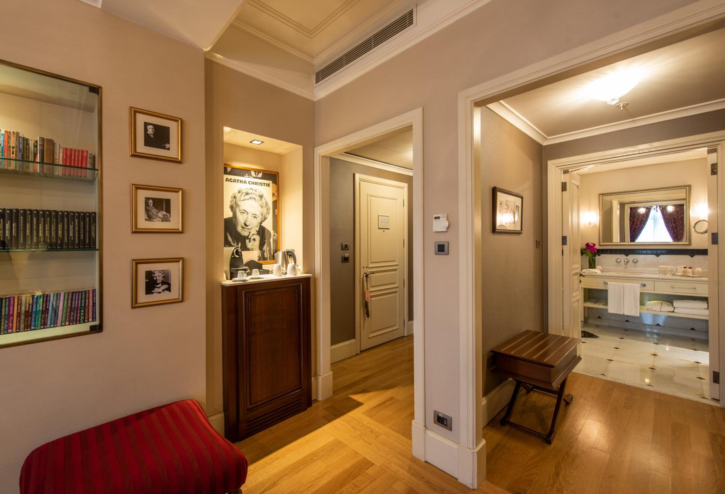 Agatha Christie King Room