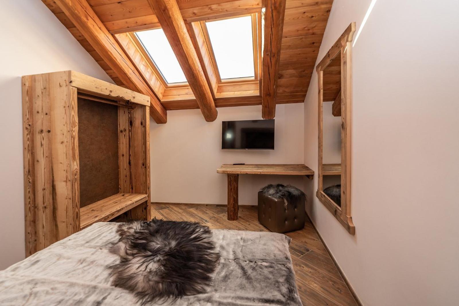Superior Chalet photo 1
