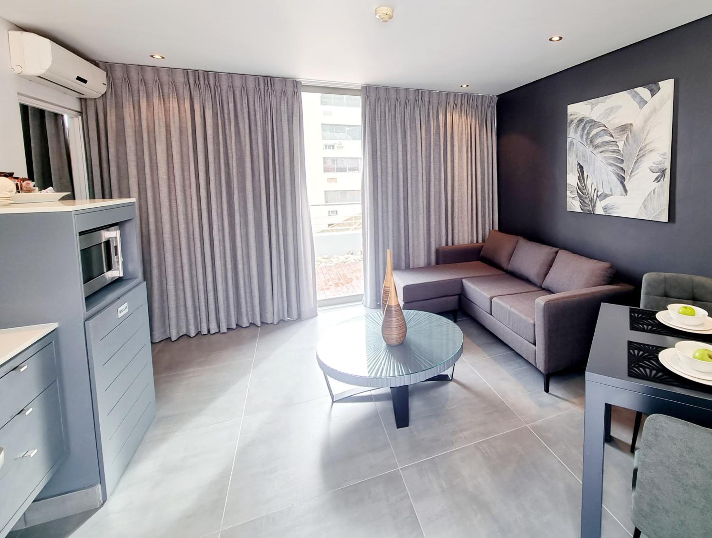 Penthouse - Photo 8