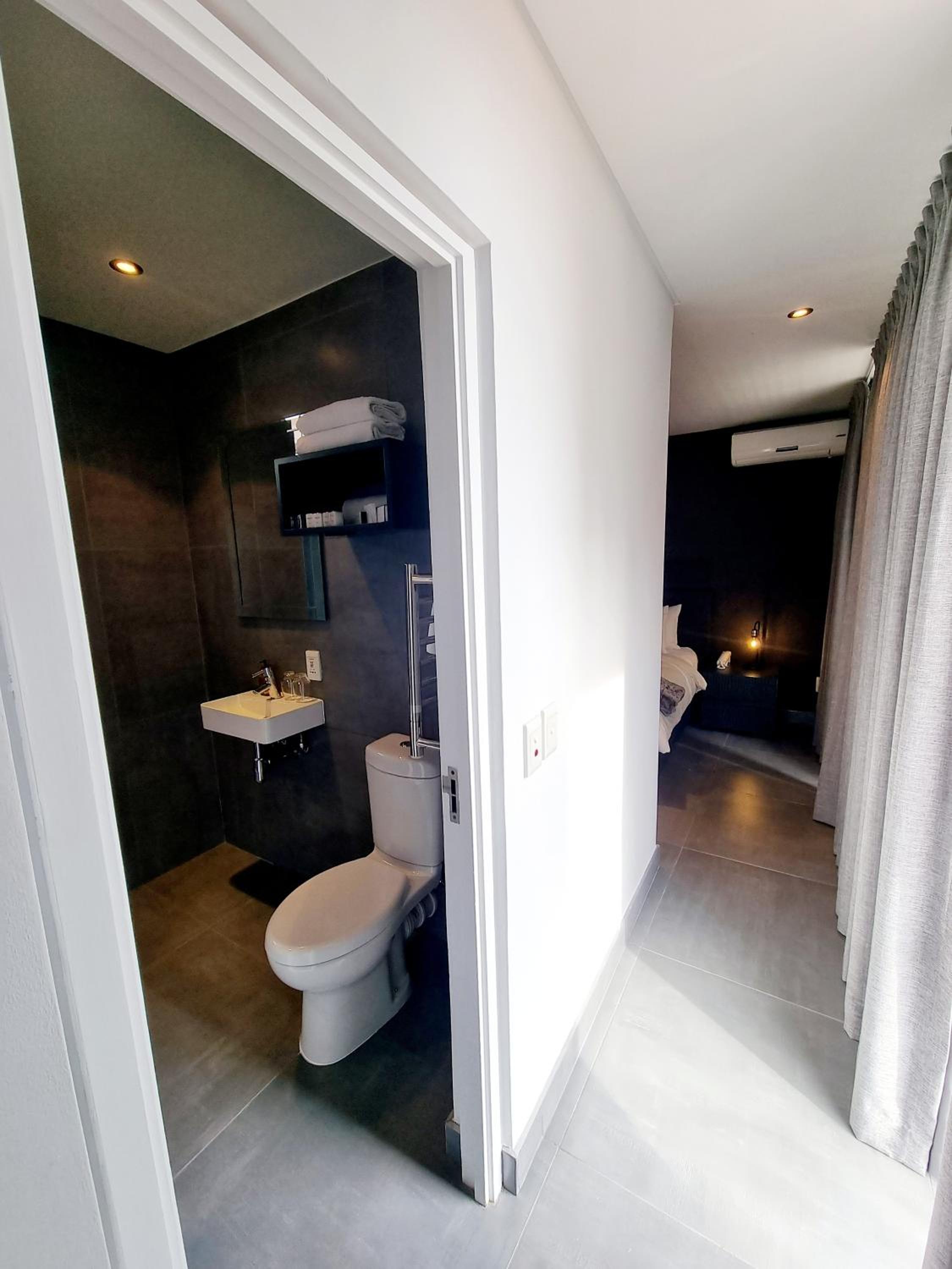 Penthouse - Photo 2