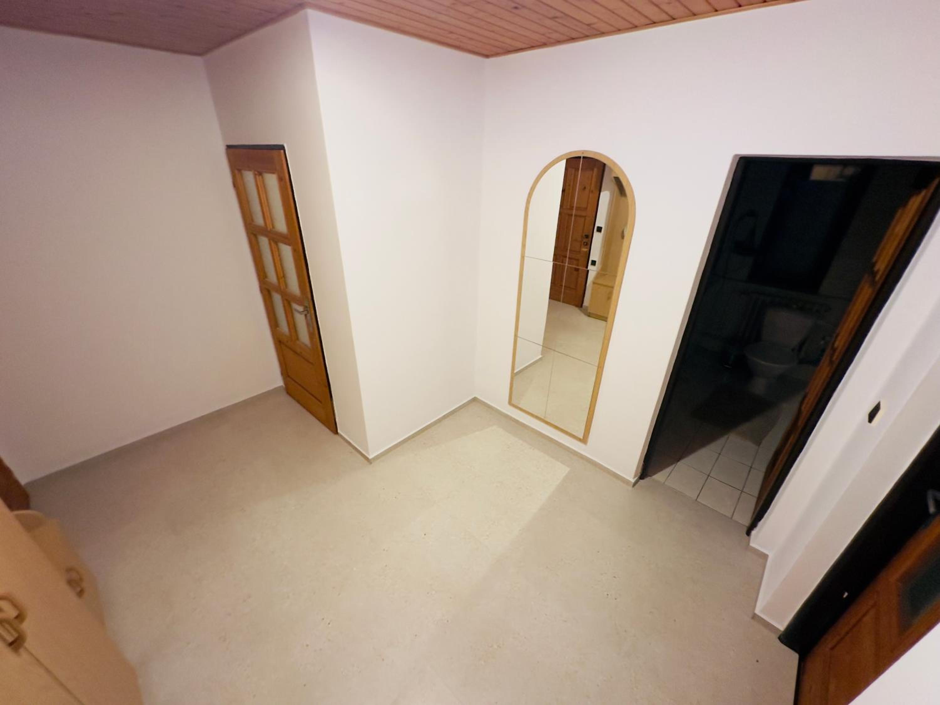 Two-Bedroom Apartment - Photo 2