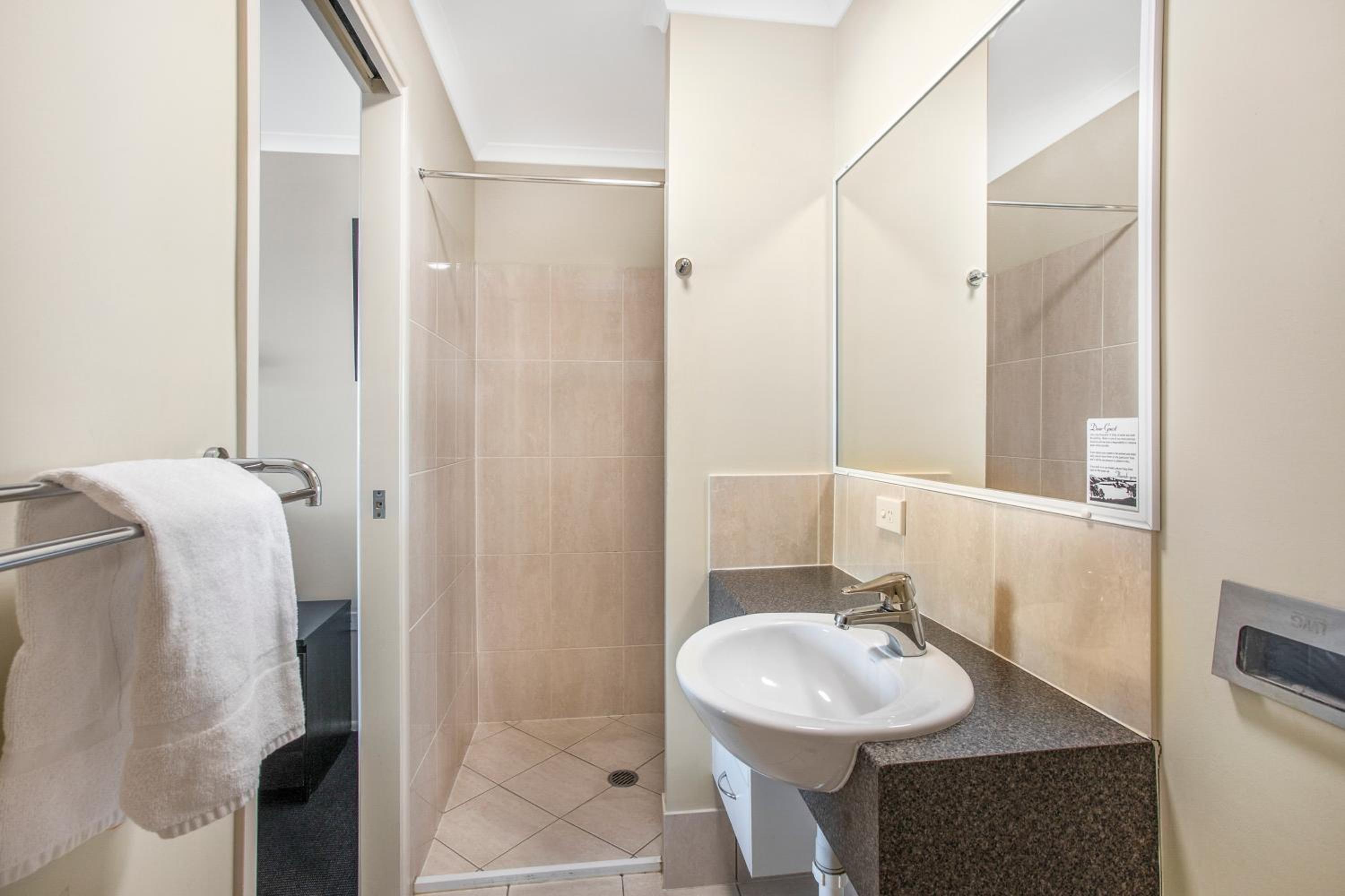 Executive Twin Room photo 2