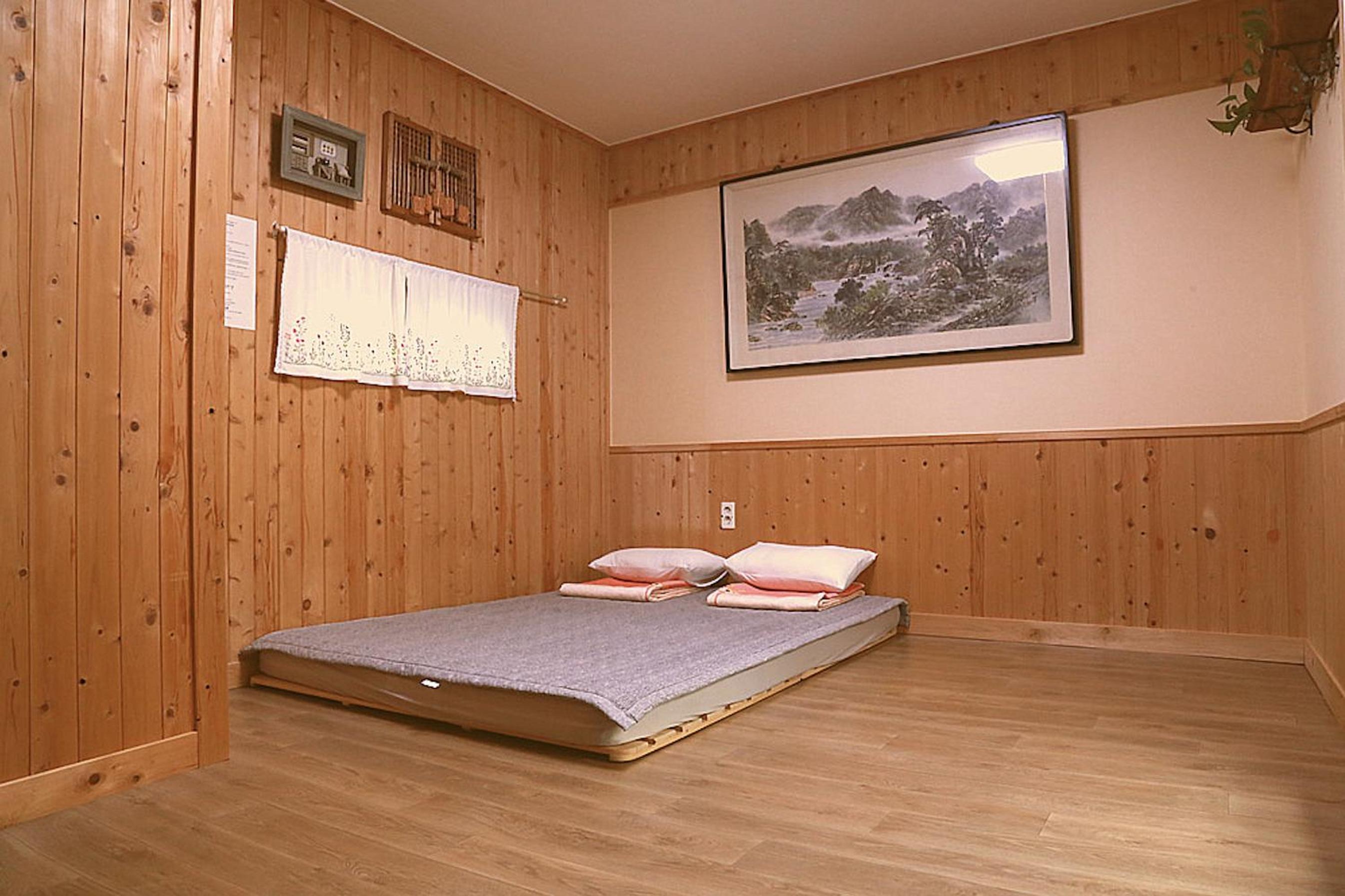 Korean-Style Studio - Photo 3