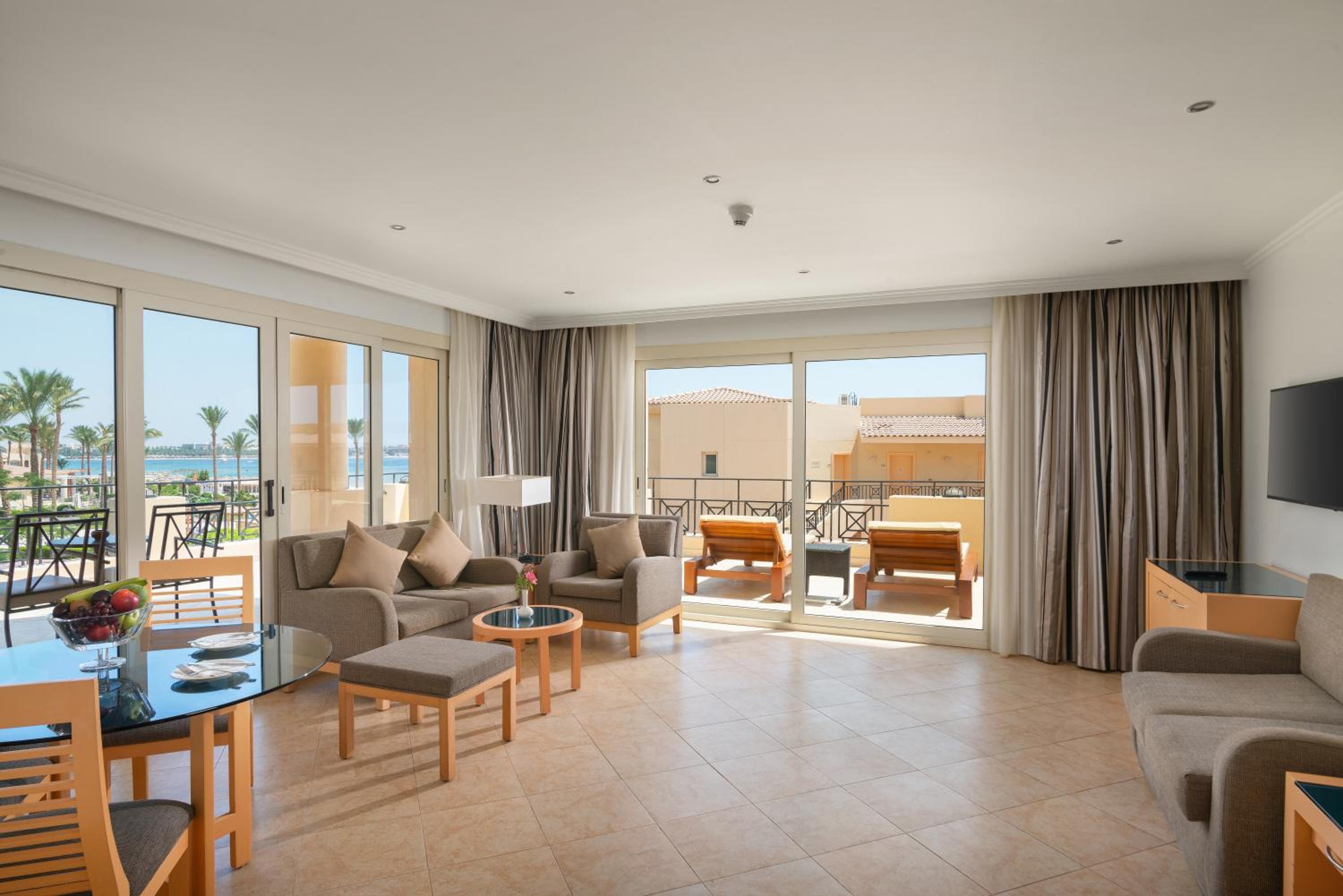 Executive Suite photo 1