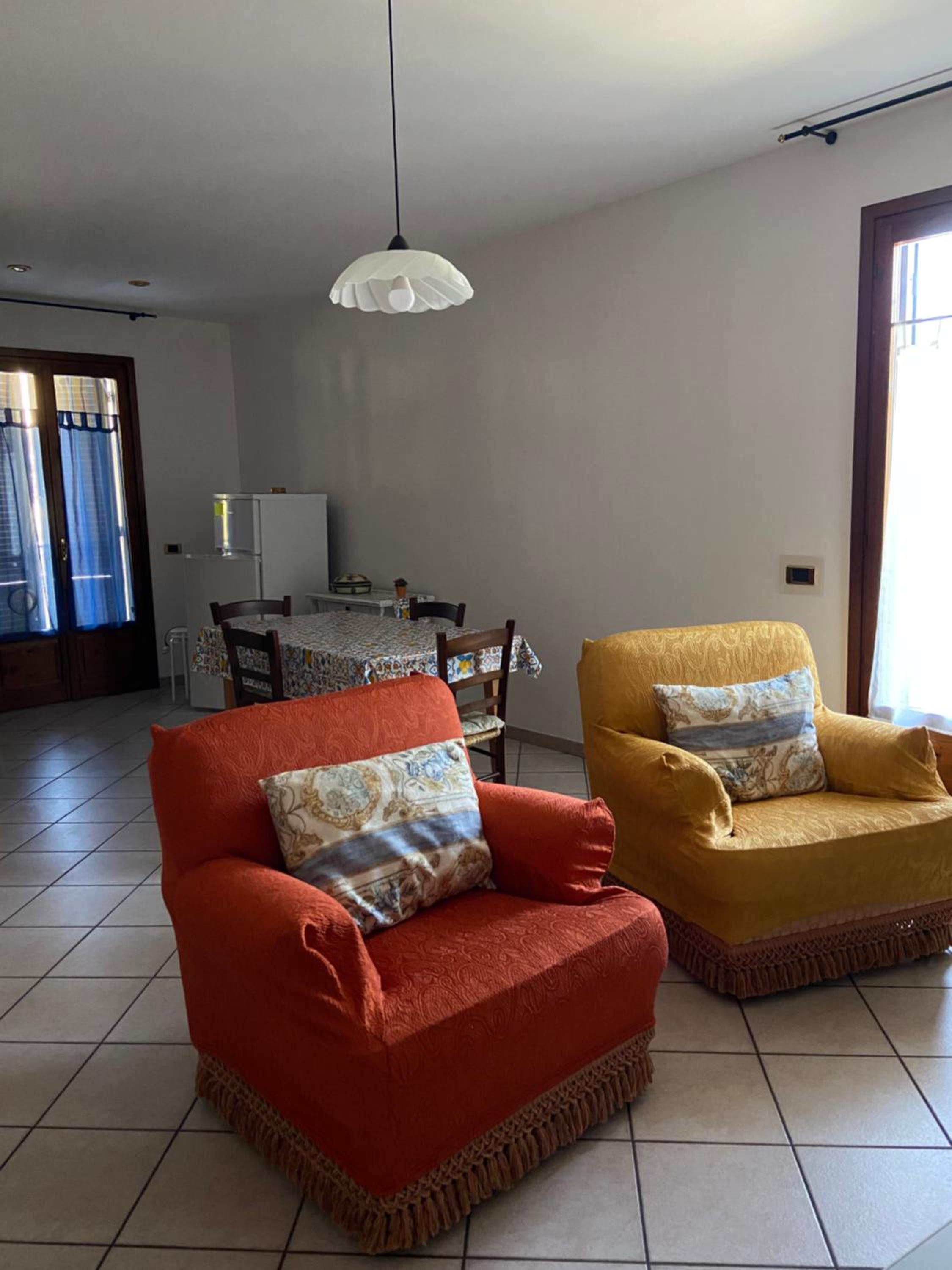 Two-Bedroom Apartment - Photo 15