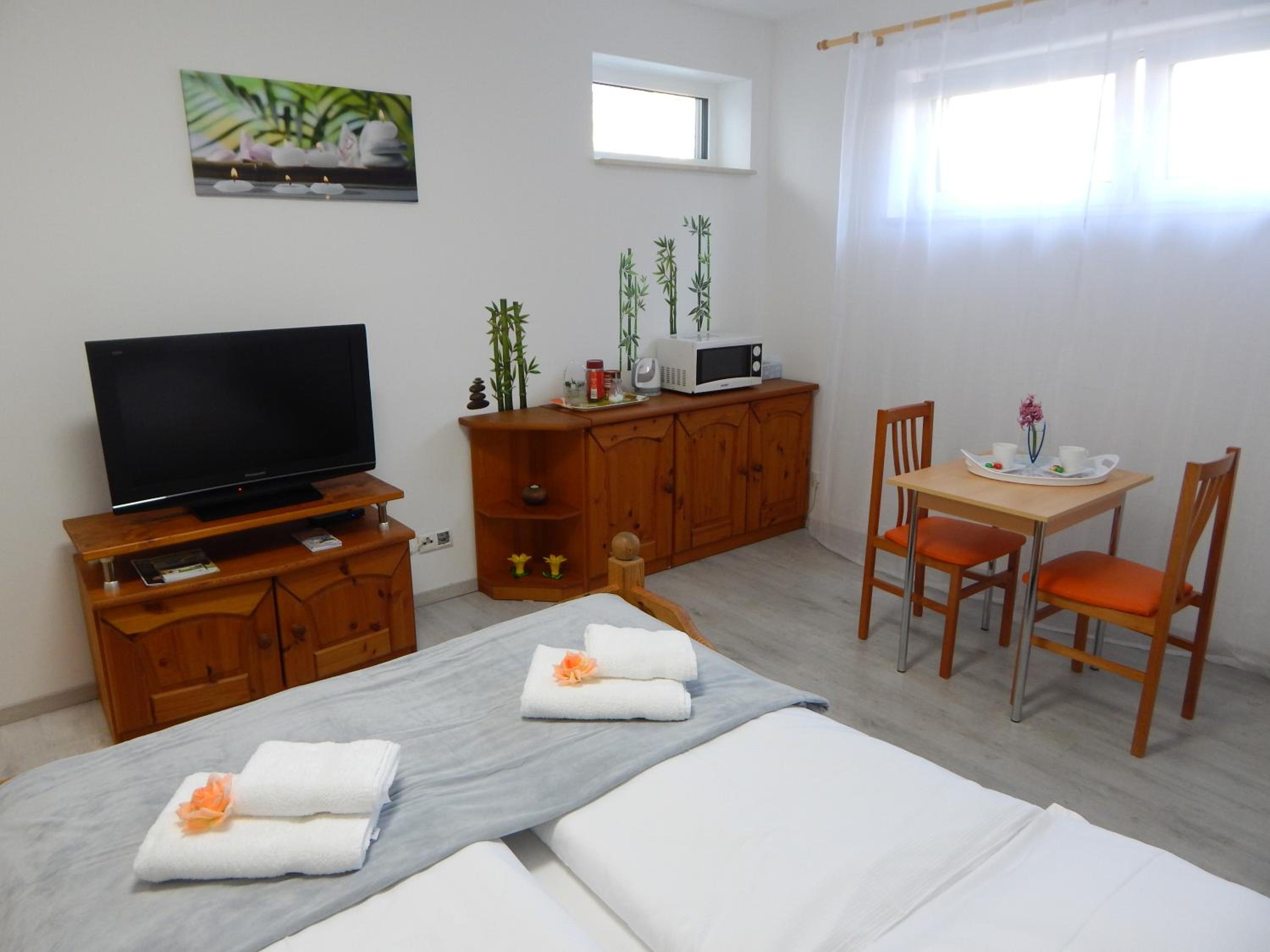 Quadruple Room with Bathroom photo 2
