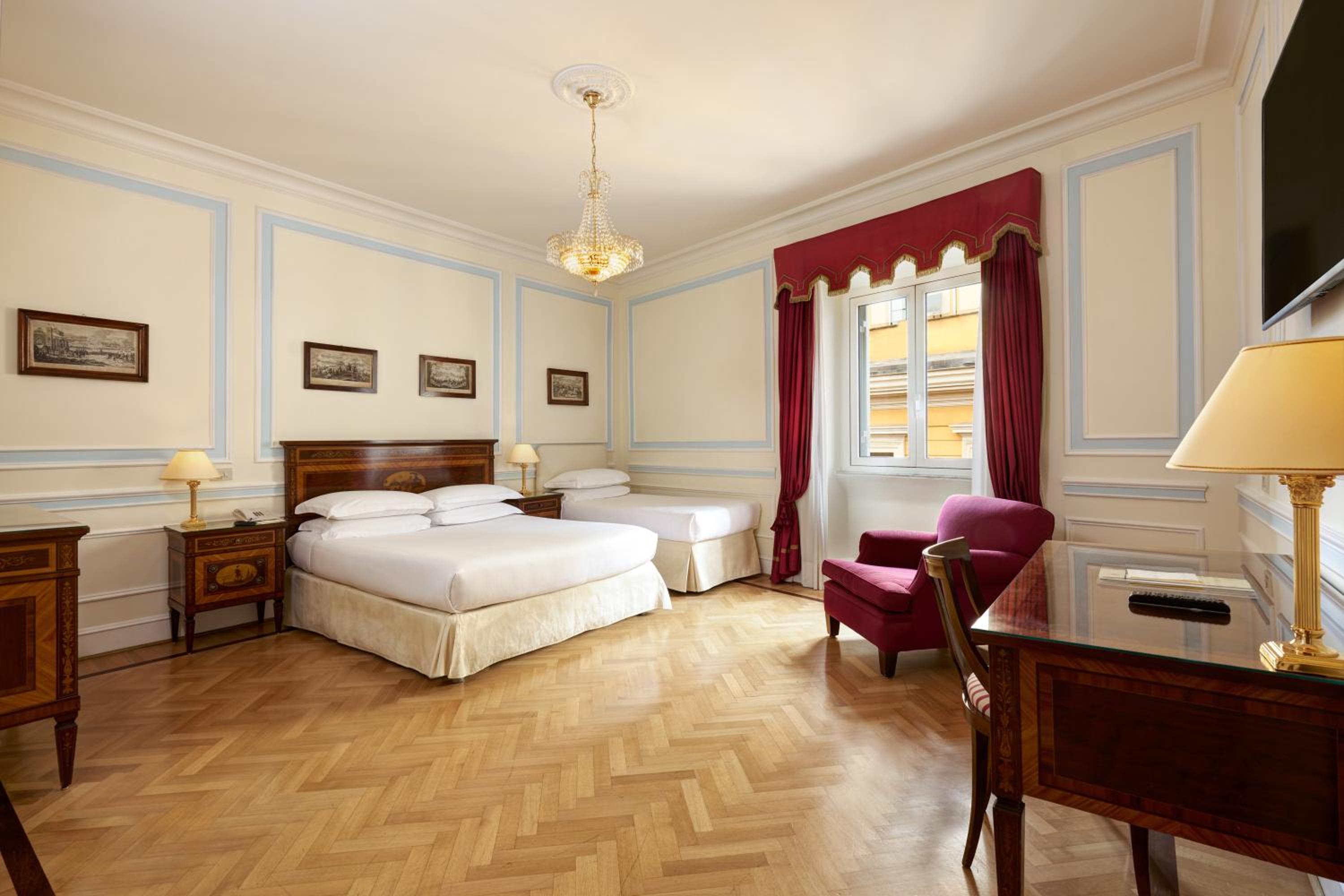 Standard Triple Room