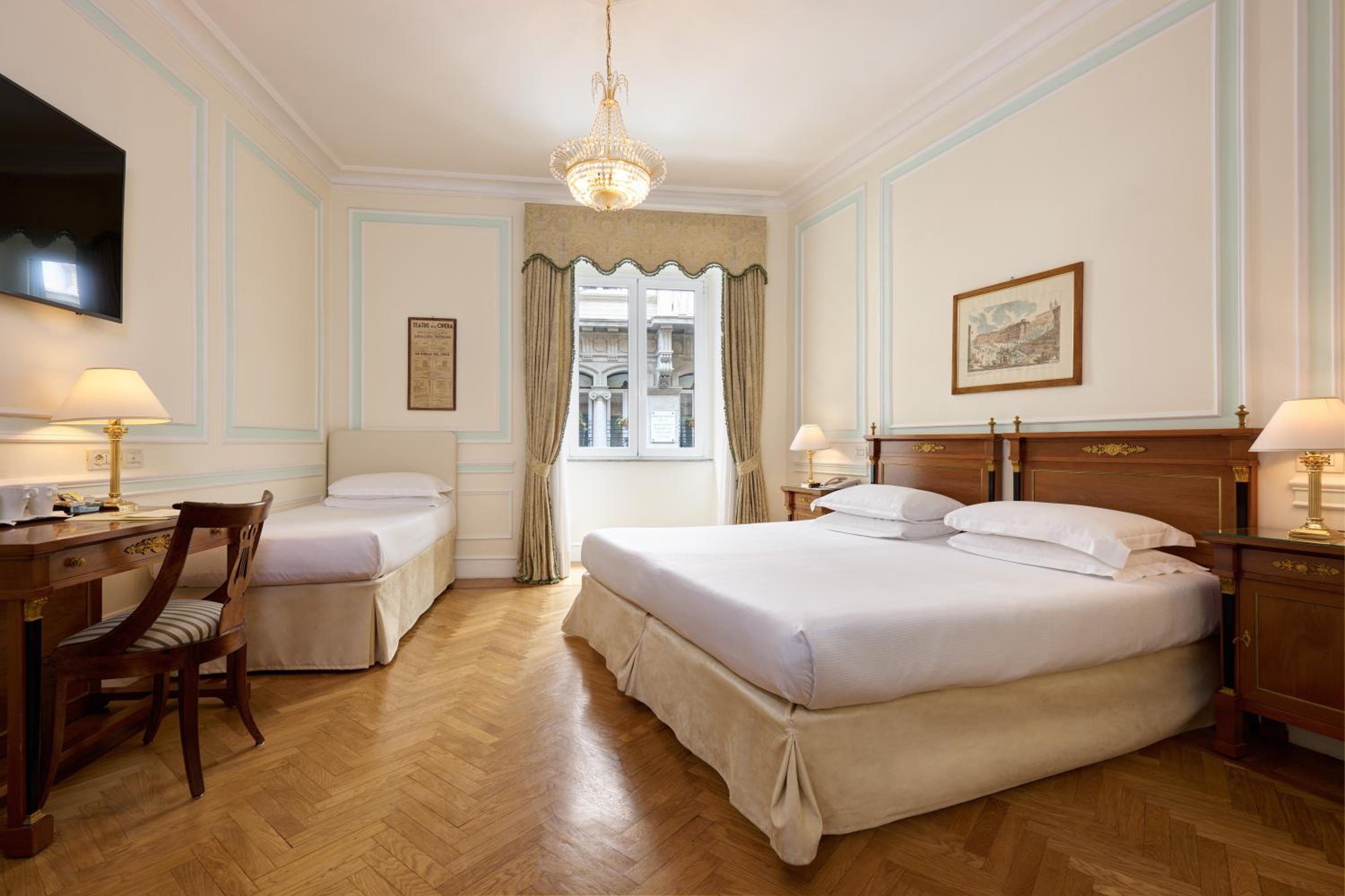 Standard Triple Room