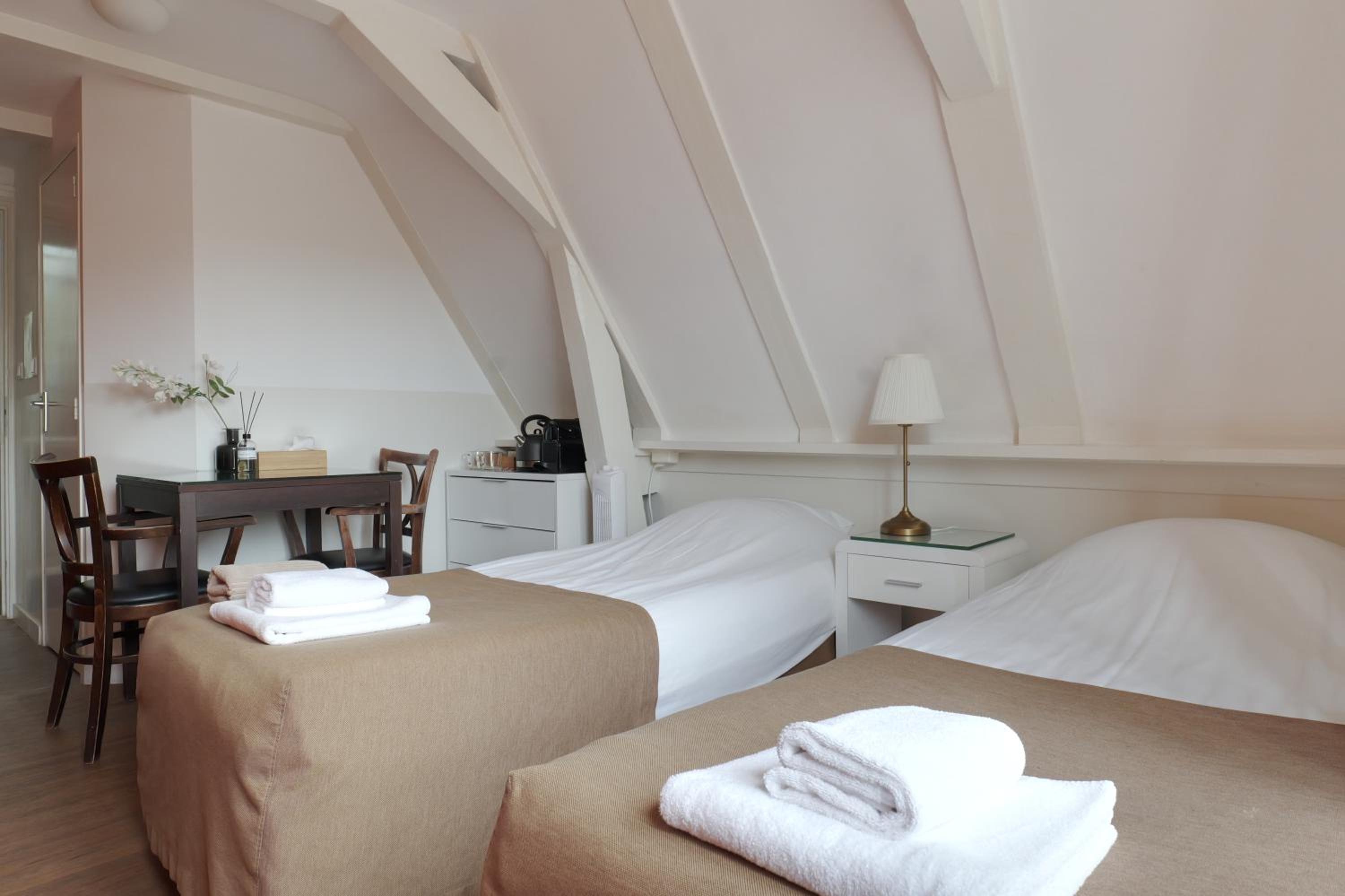 Twin Room photo 2