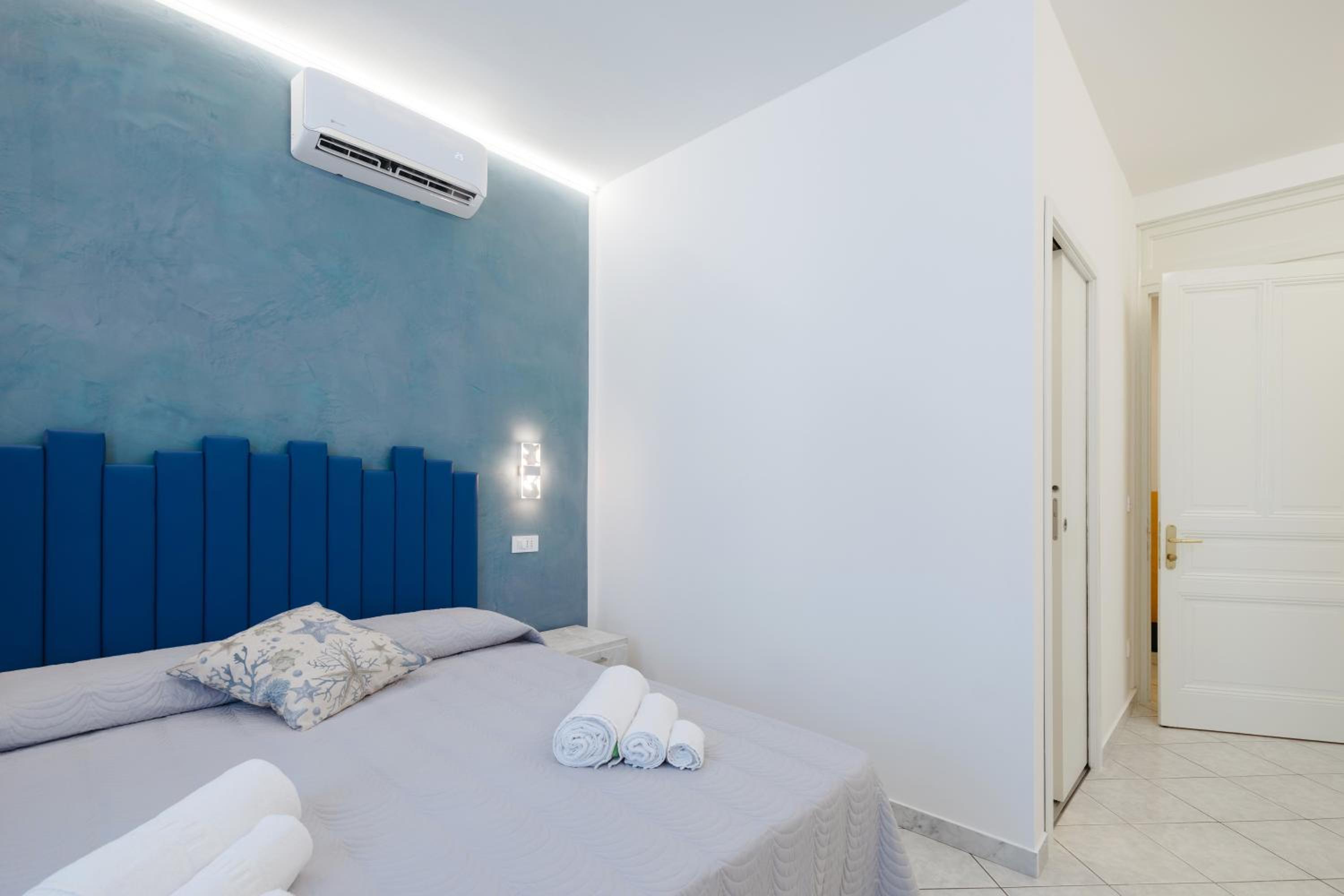 Double Room - Photo 27
