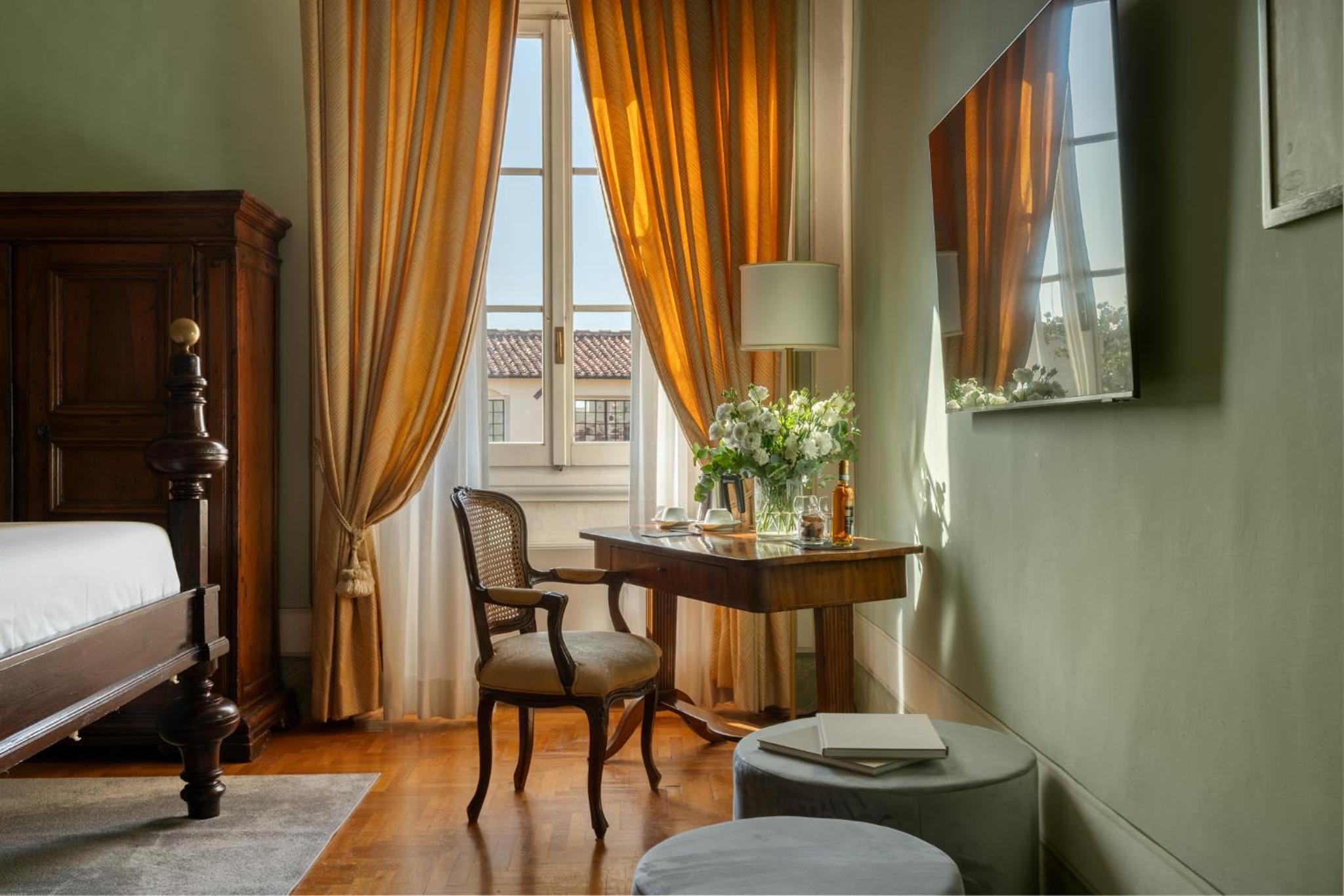 Superior Triple Room
