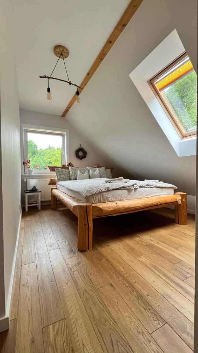 Three-Bedroom House photo 2