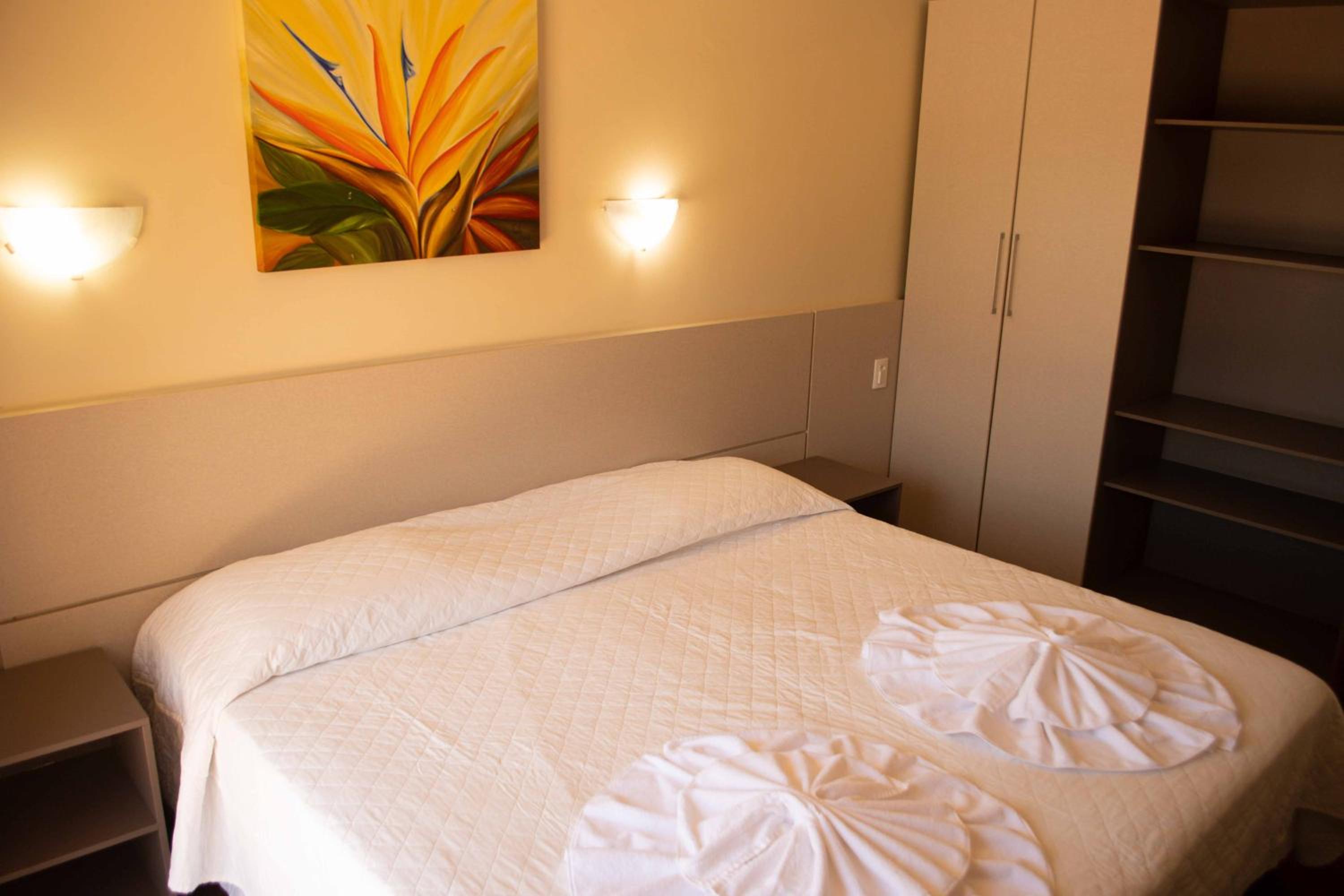 Double or Twin Room photo 3