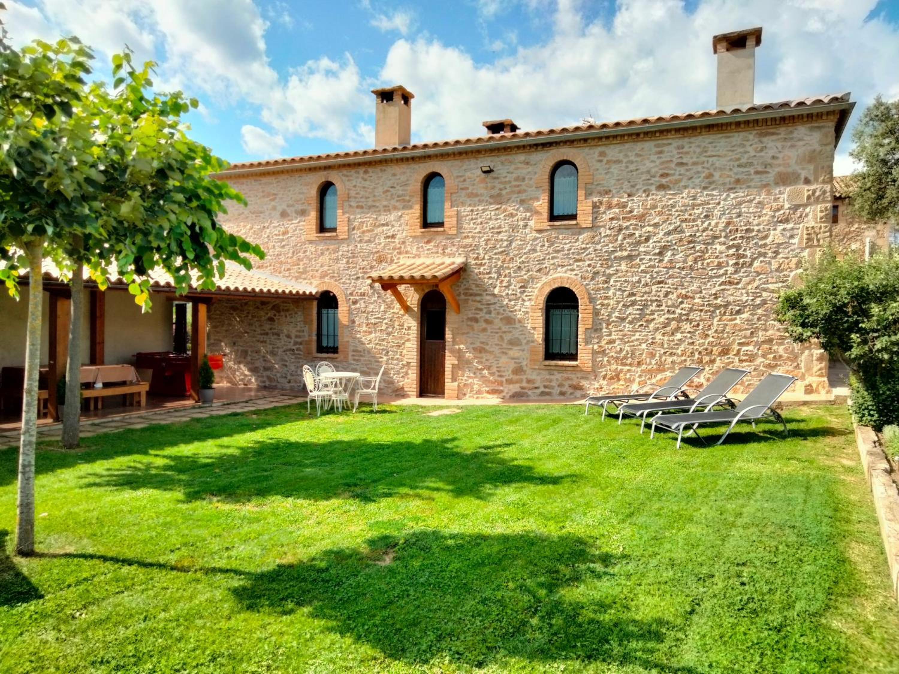Four-Bedroom House photo 2