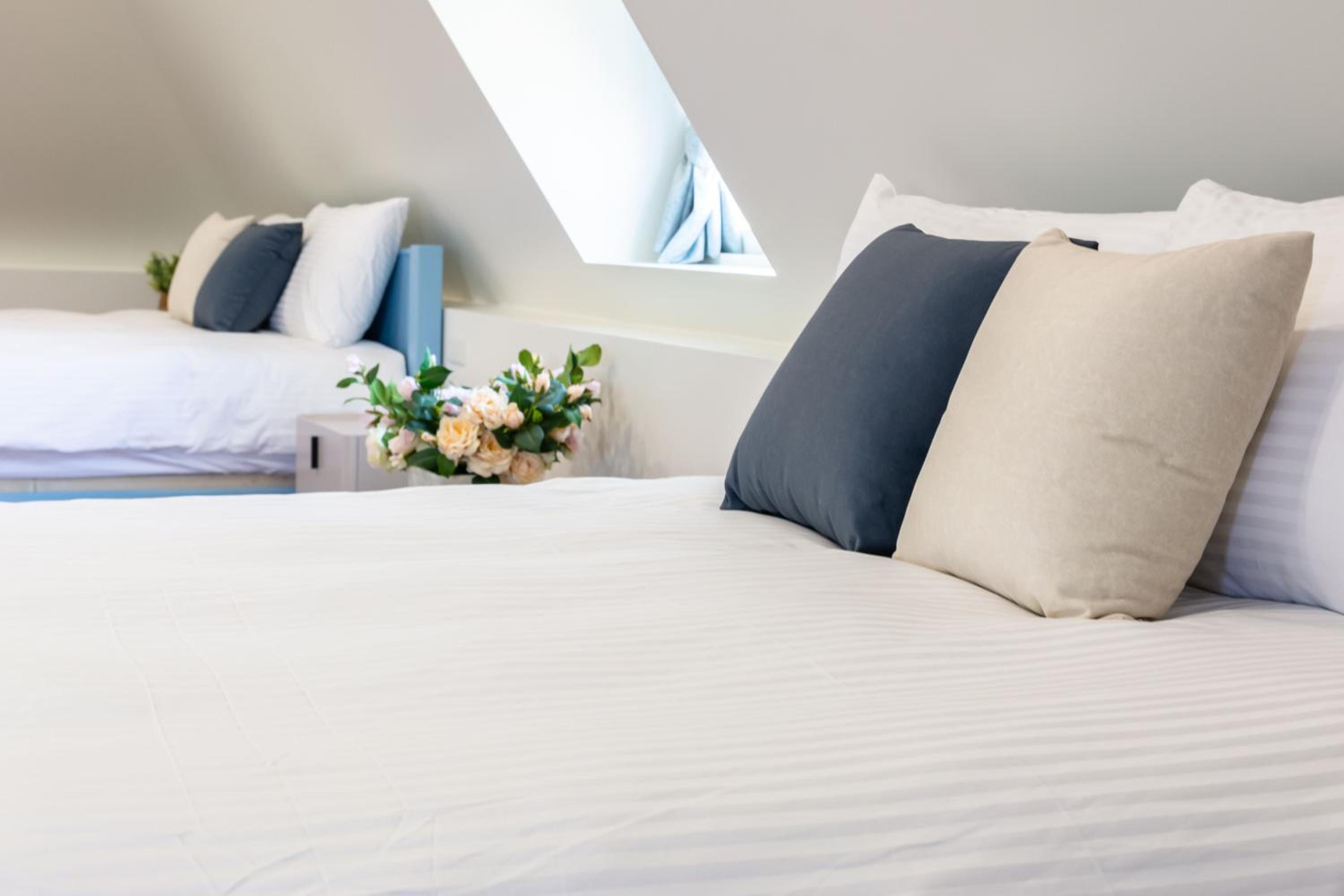 Quadruple Room with Private Bathroom